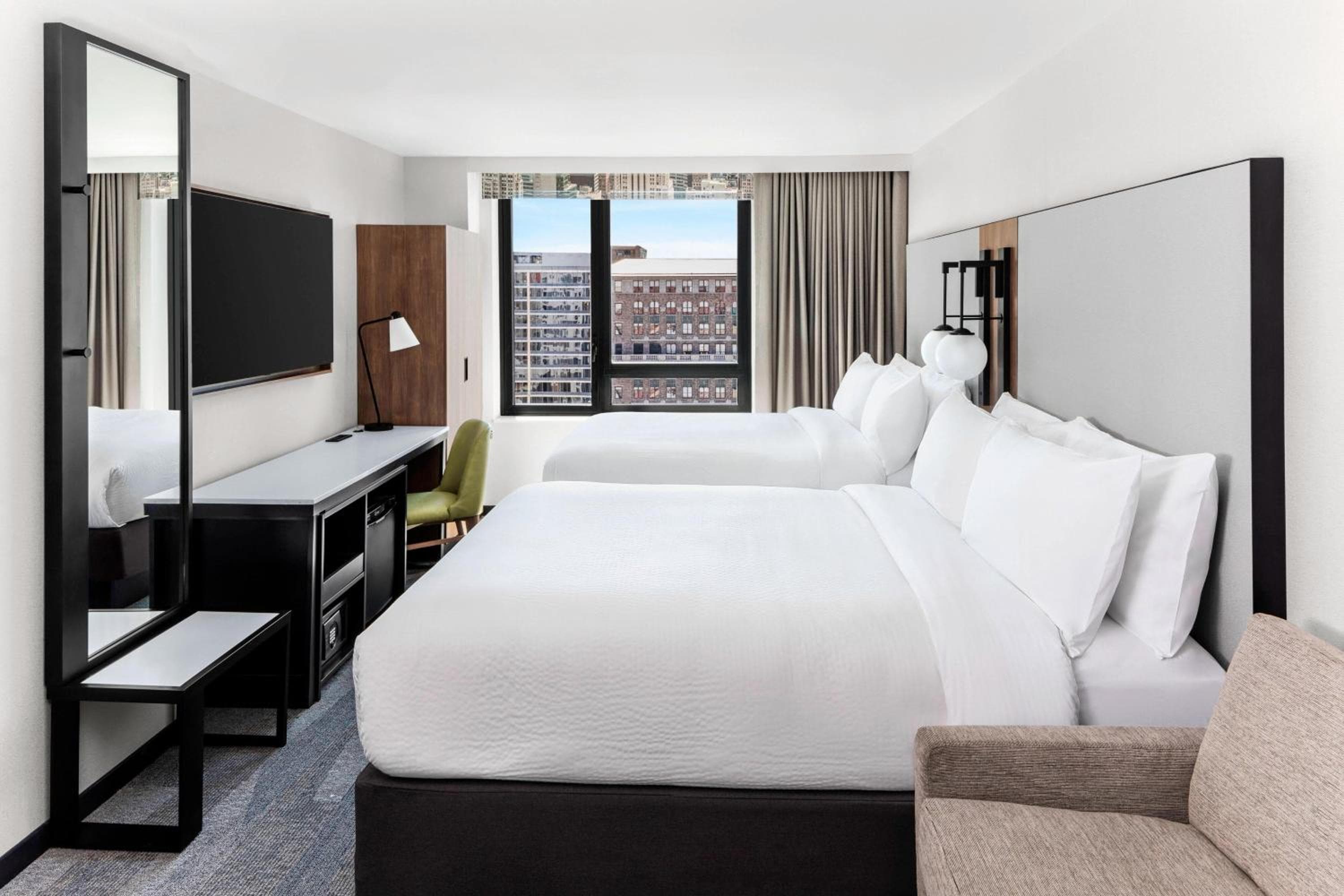 Fairfield Inn & Suites by Marriott New York Manhattan/Times Square South