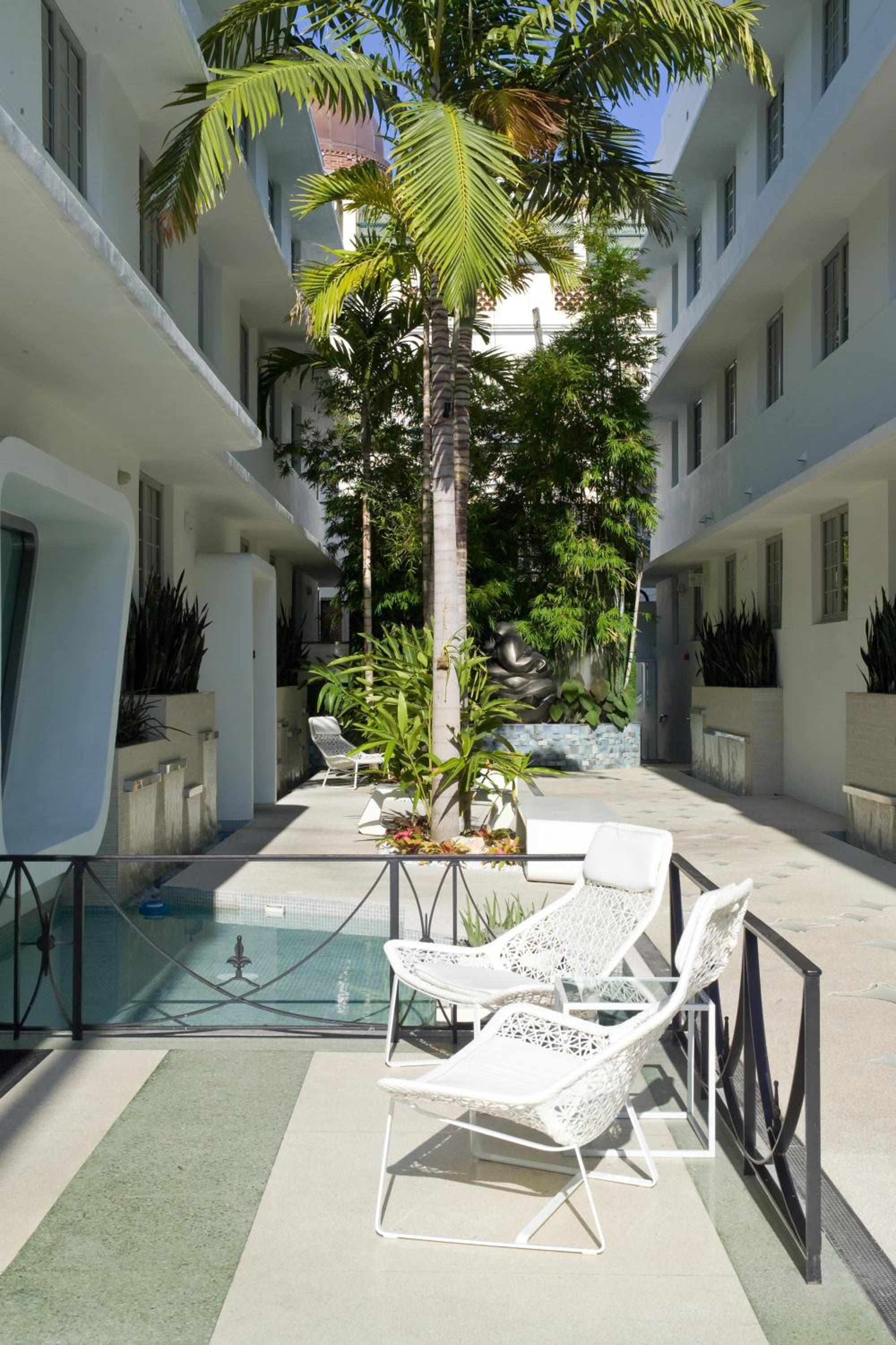 Dream South Beach, by Hyatt