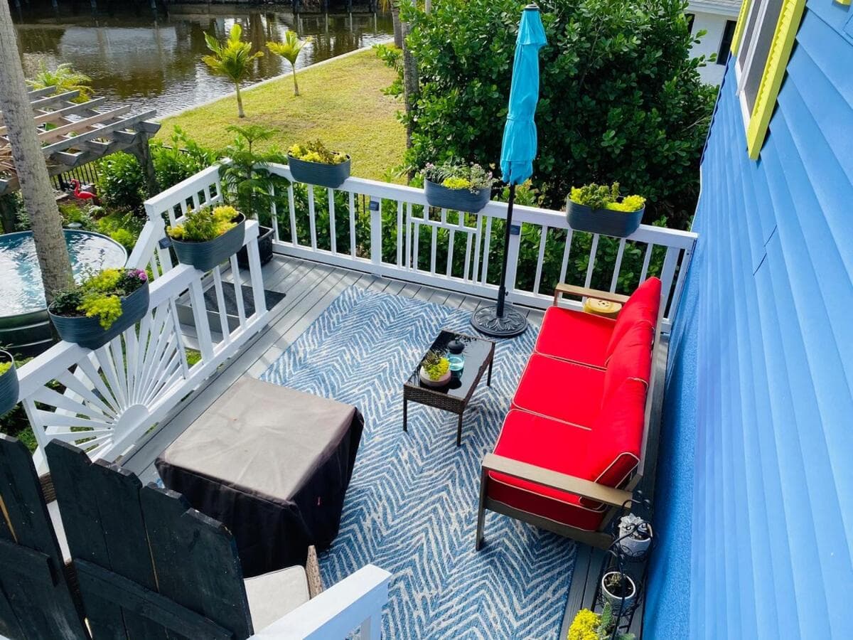 Waterfront Home Just Minutes To Beach
