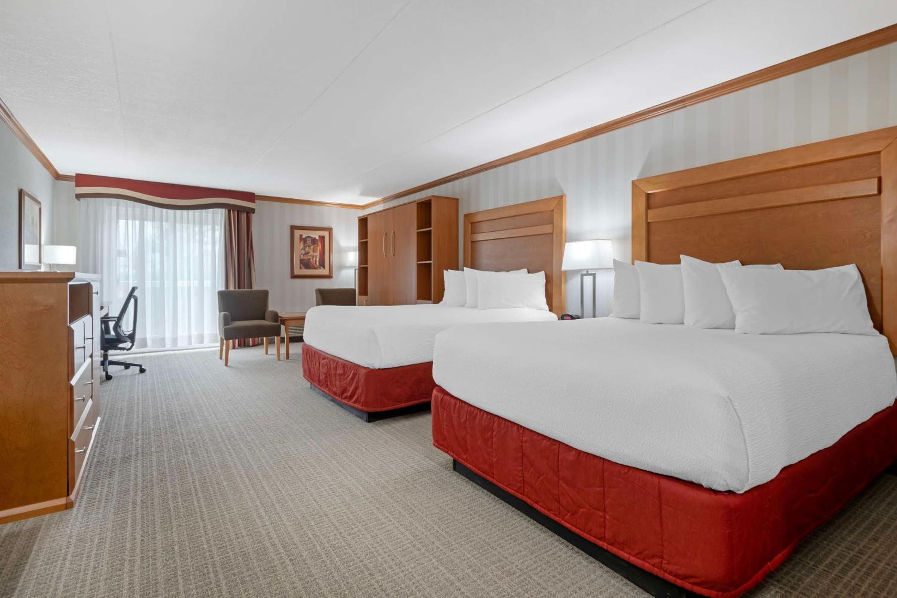 Best Western PLUS Port O'Call Hotel