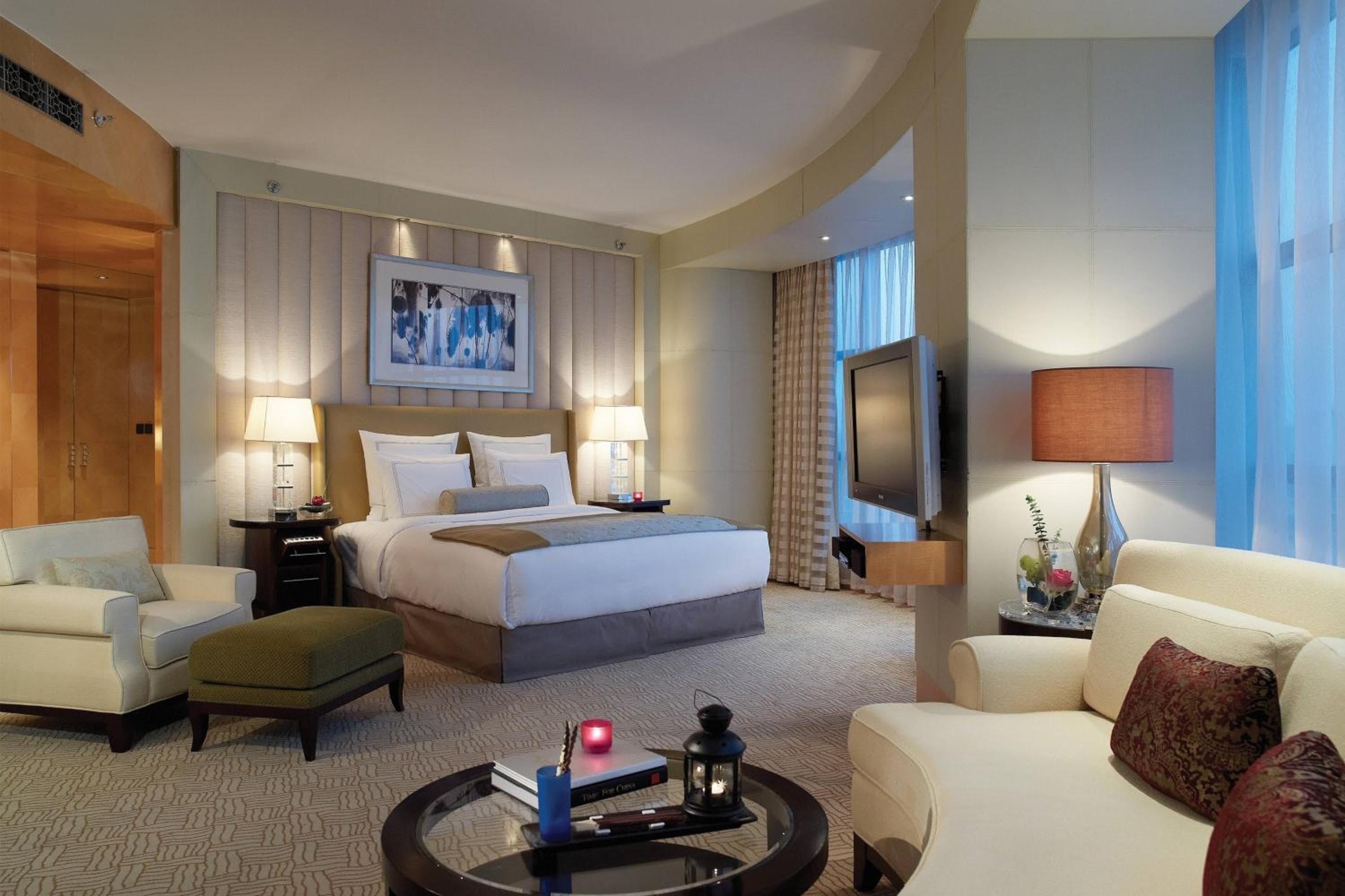 The Ritz-Carlton Beijing, Financial Street