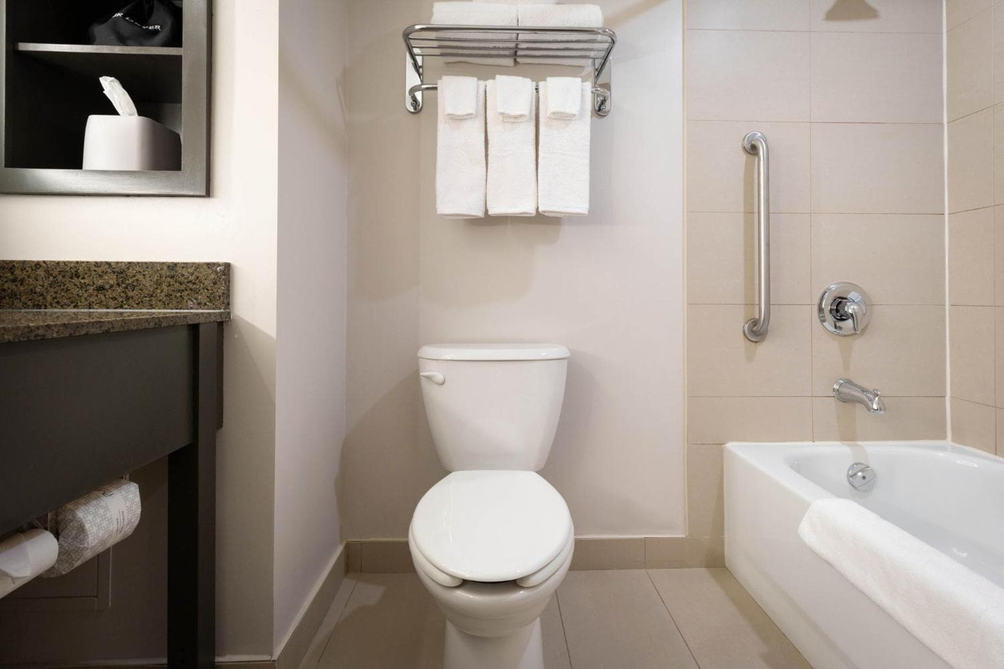 Holiday Inn Express Kingston Central by IHG