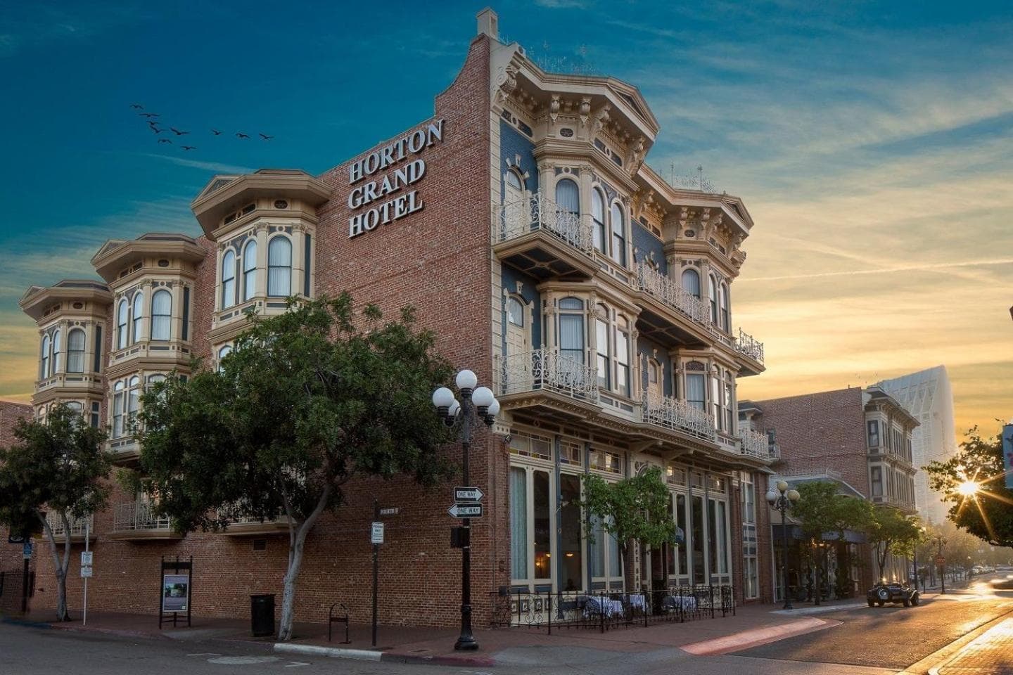 Horton Grand Hotel