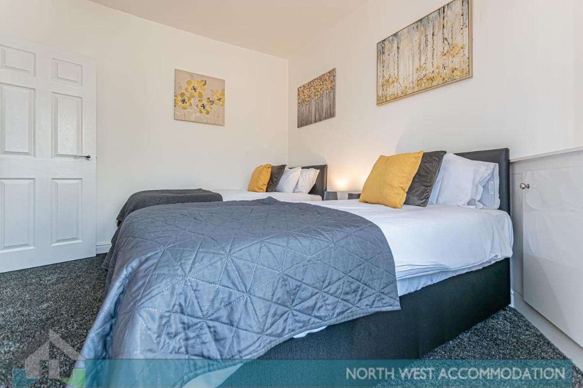 Wellfield Serviced Accommodation (Warrington)