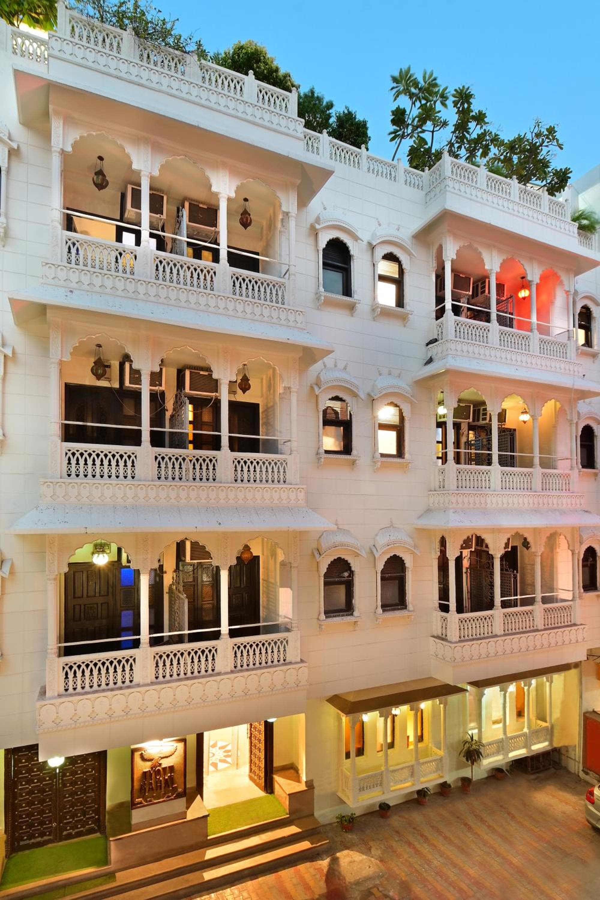 Jyoti Mahal A Royal Heritage Hotel - Traveler's Choice Award 2026 - Near to Connaught Place