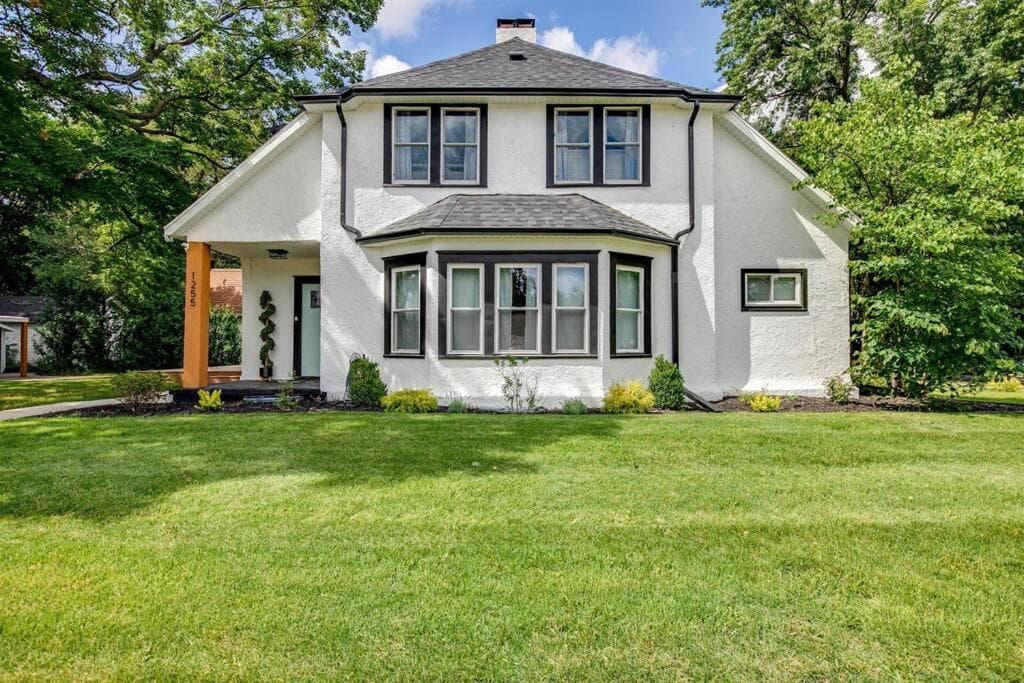 5BR25B Home 5 min From ND Stadium