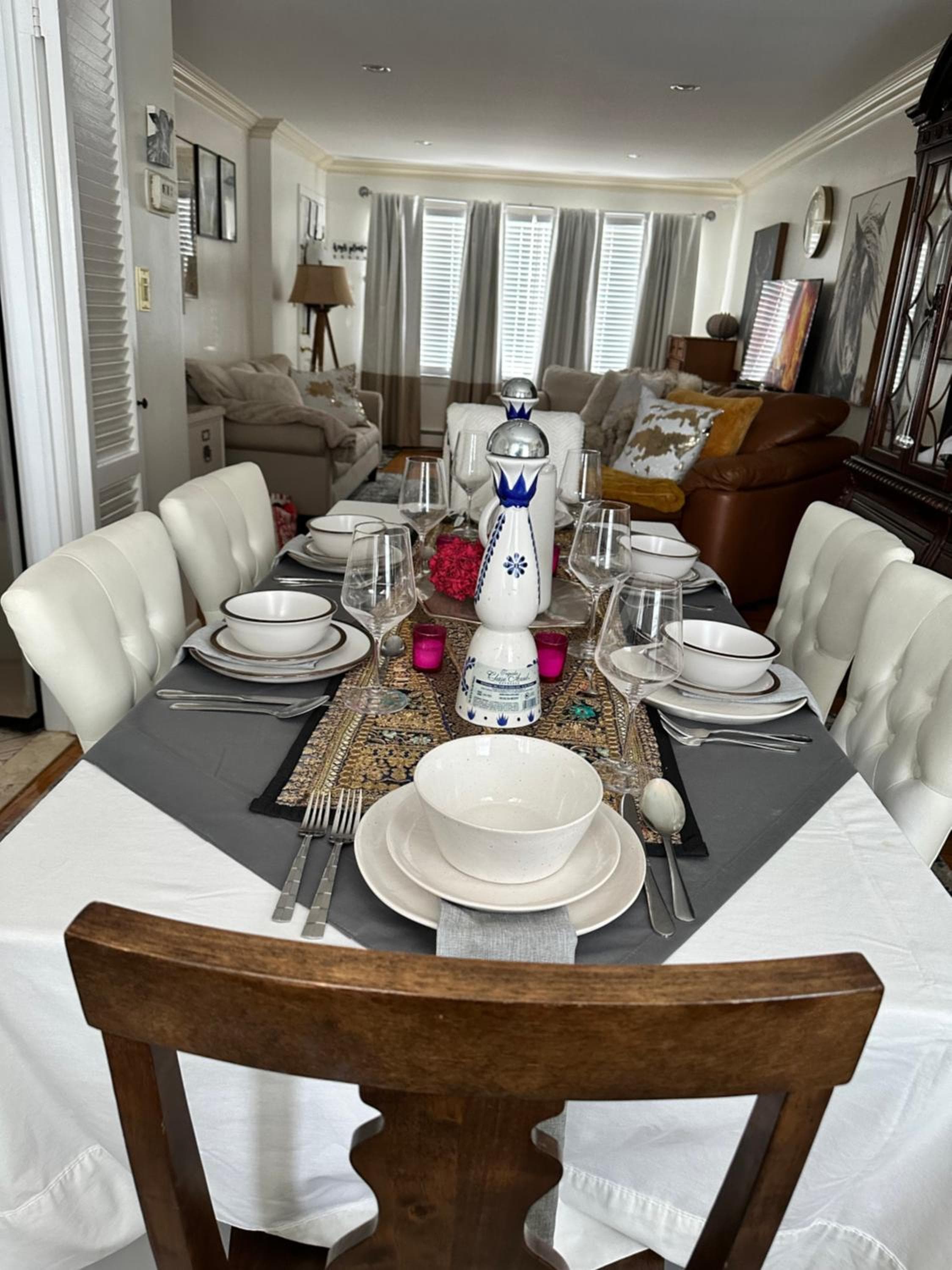 Welcoming Private Suite with French Touches