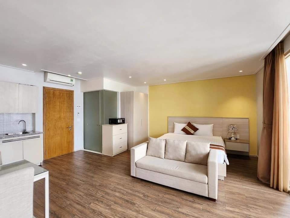 Lagoon reef apartments