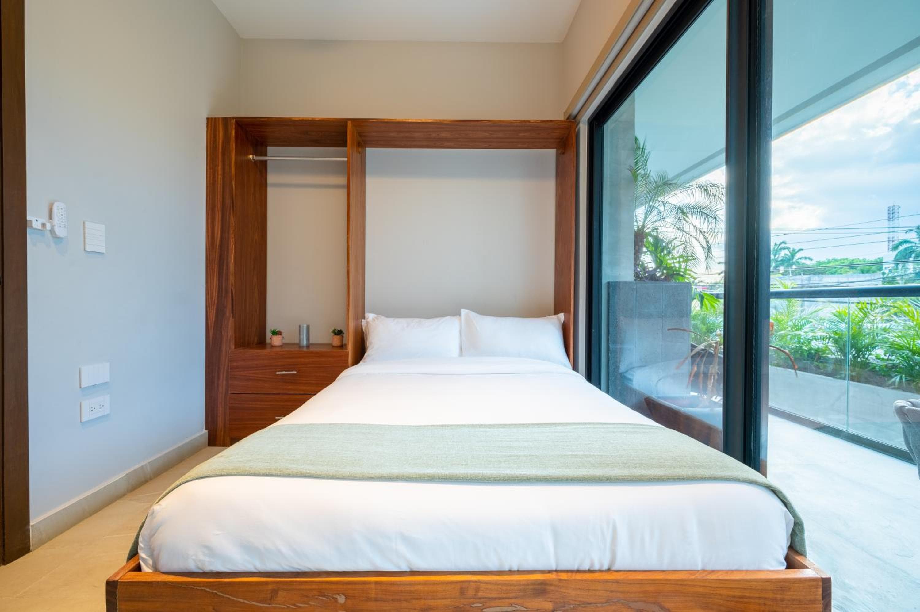 Kippal - Modern Oasis - ApartHotel