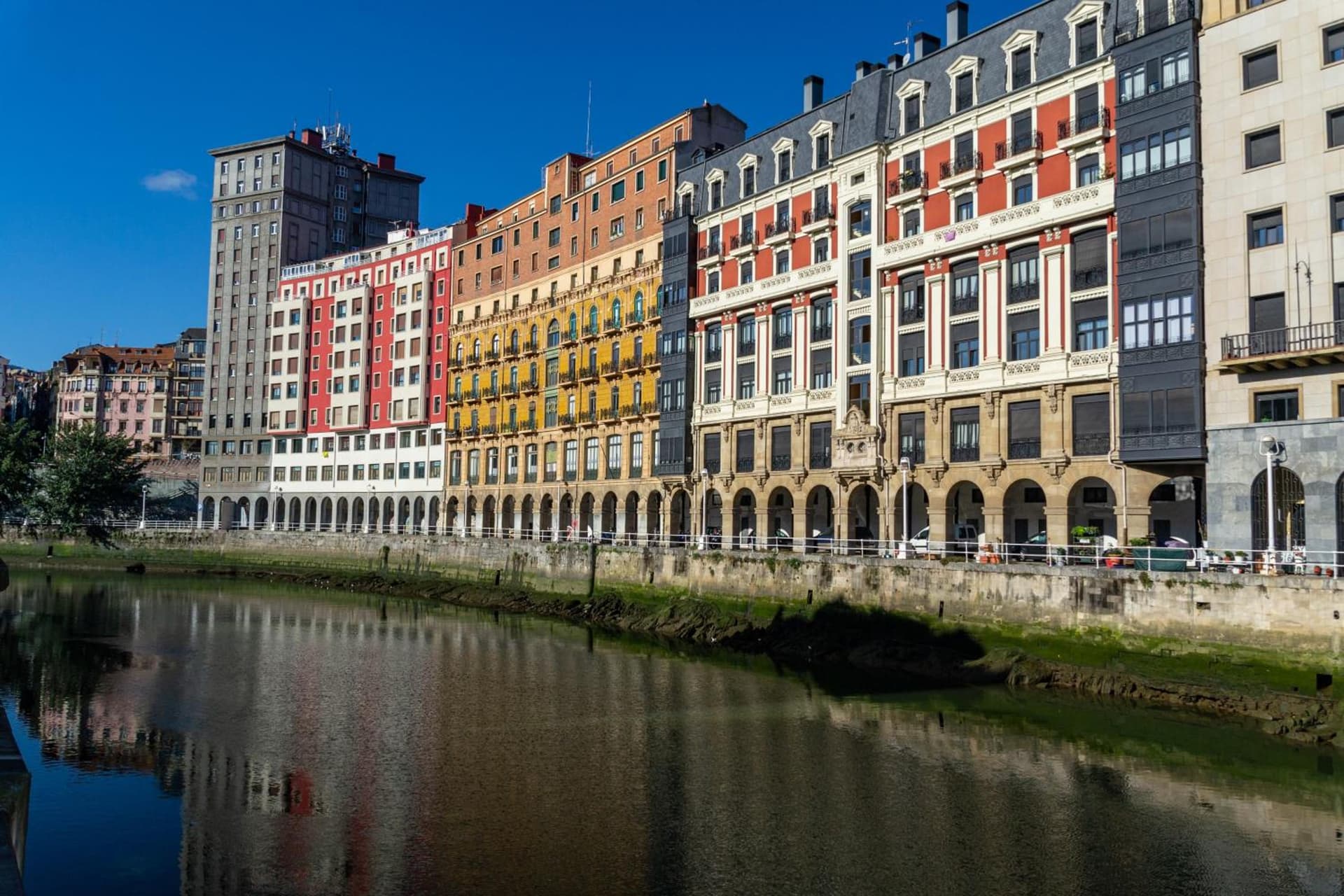 BILBAO DREAMS Luxury