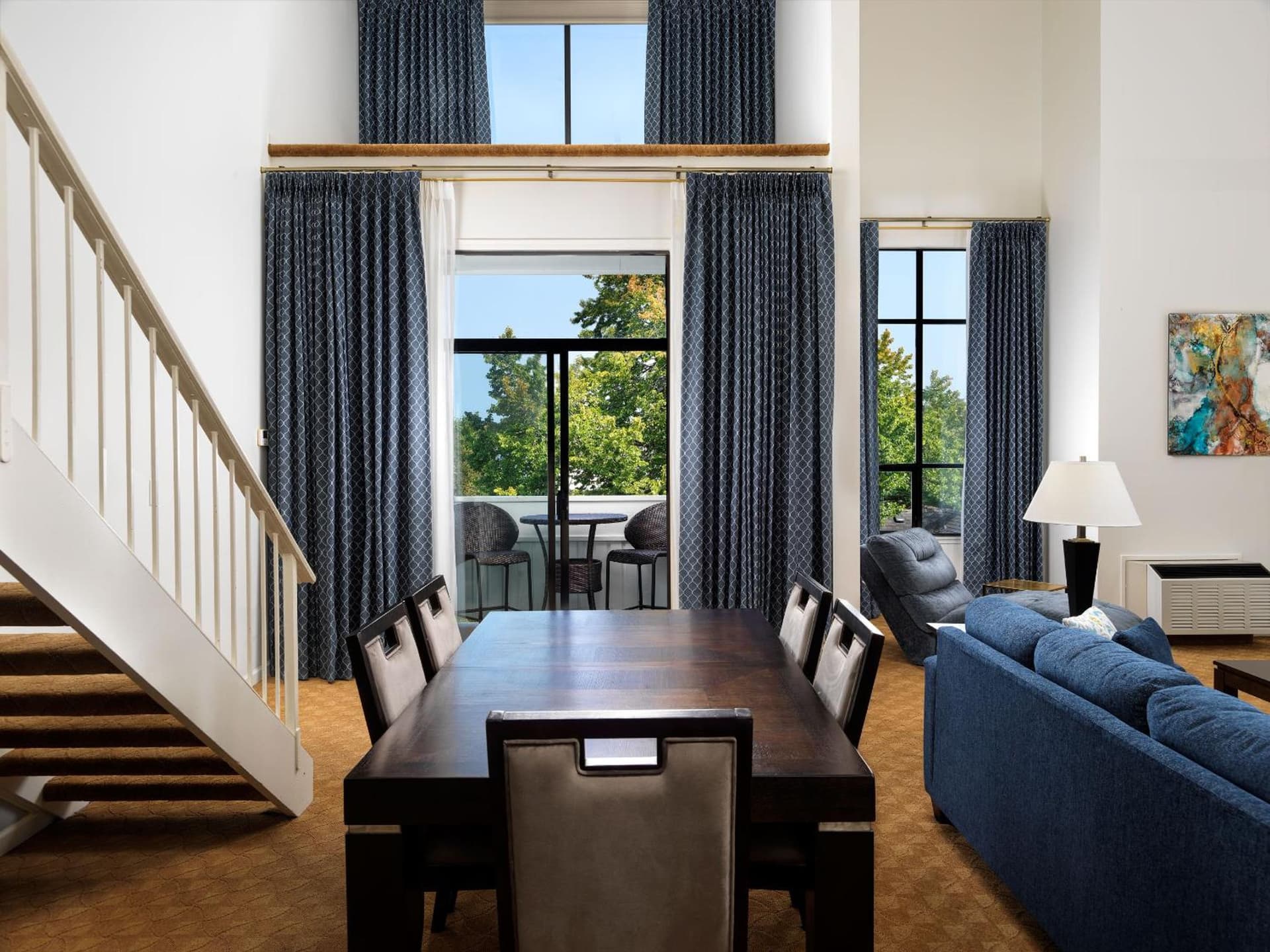 Huntingdon Hotel and Suites
