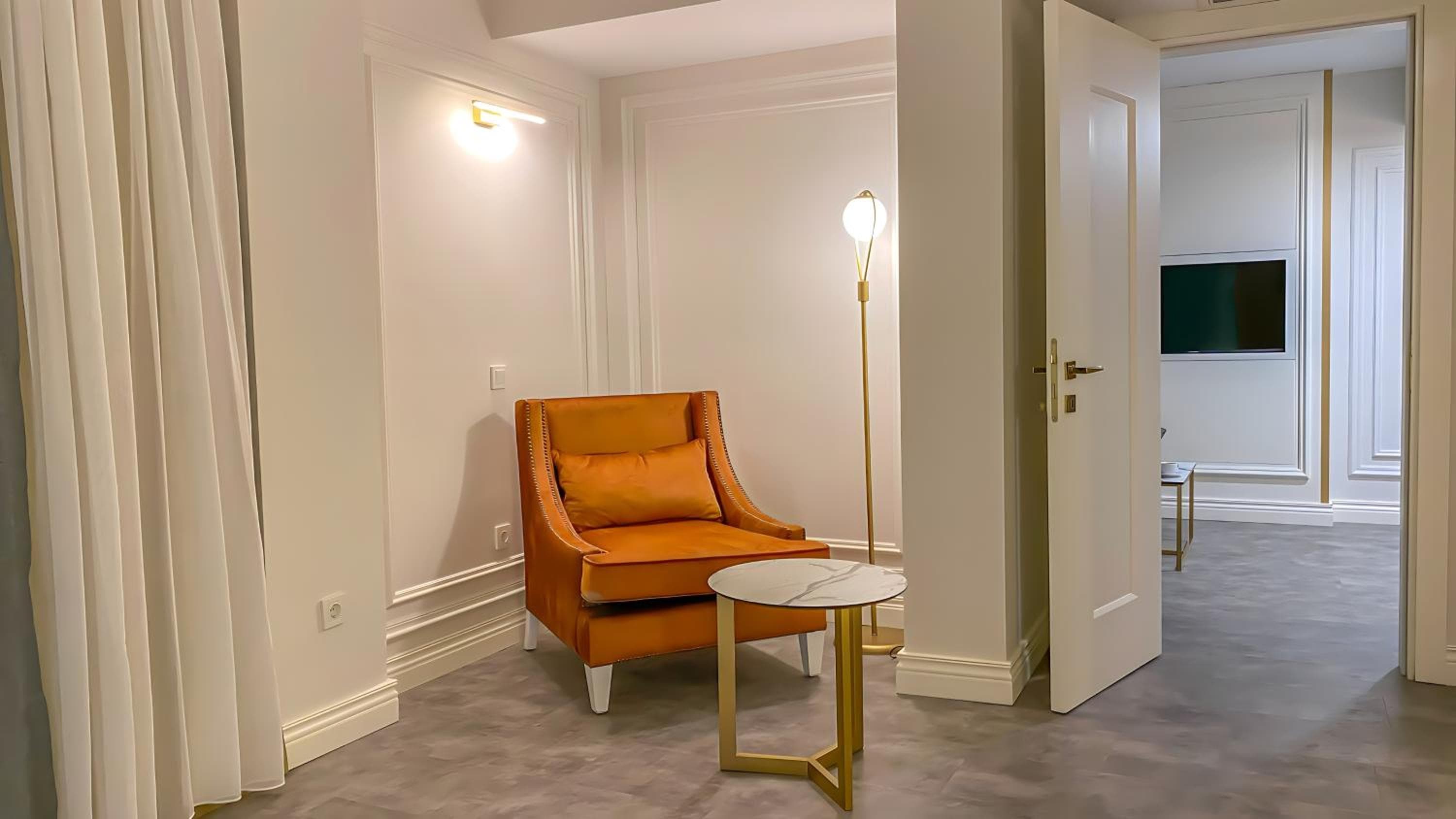 Best Western Plus Khan Hotel