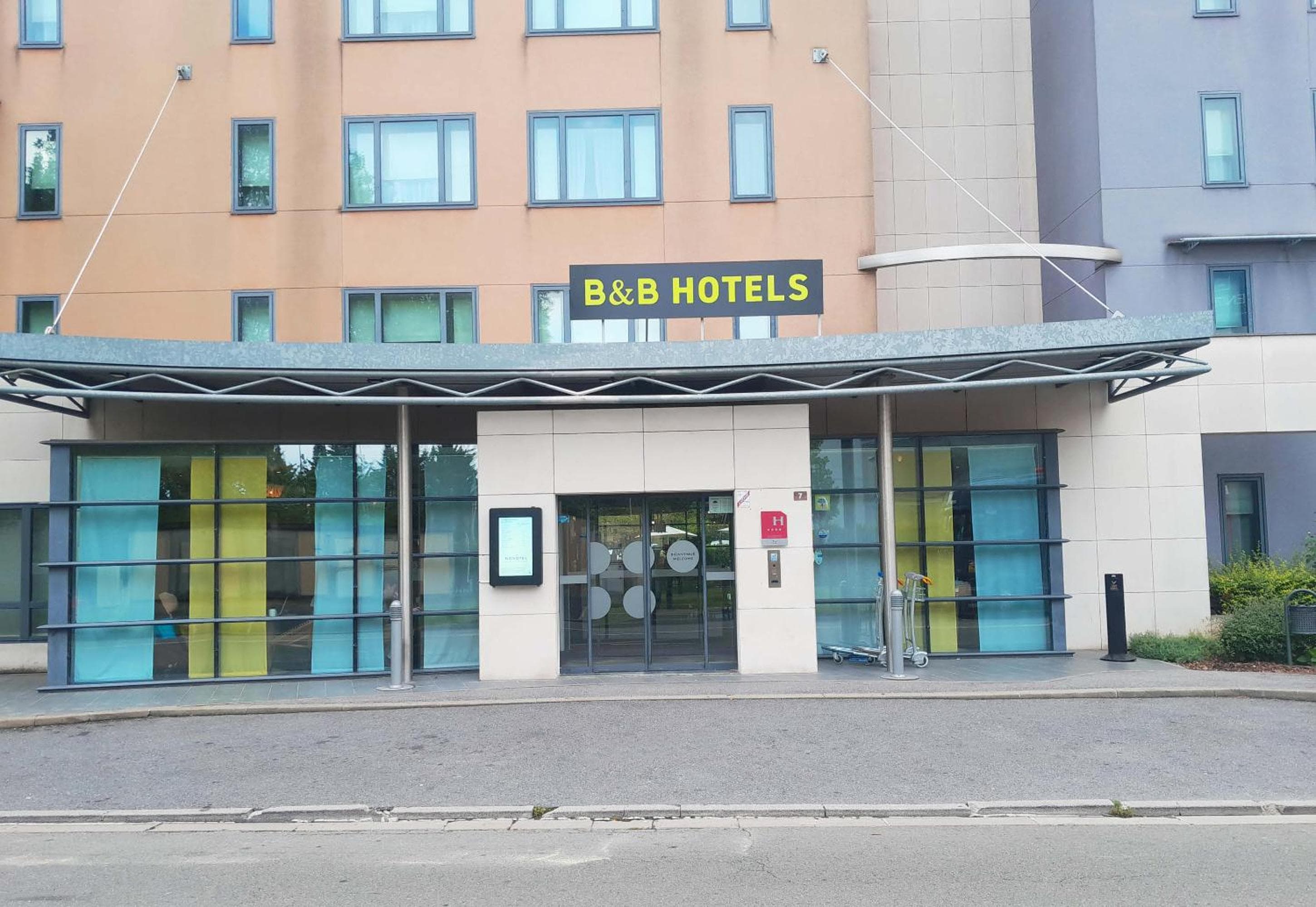 B&B HOTEL Paris Grand Roissy CDG Aéroport 4 étoiles