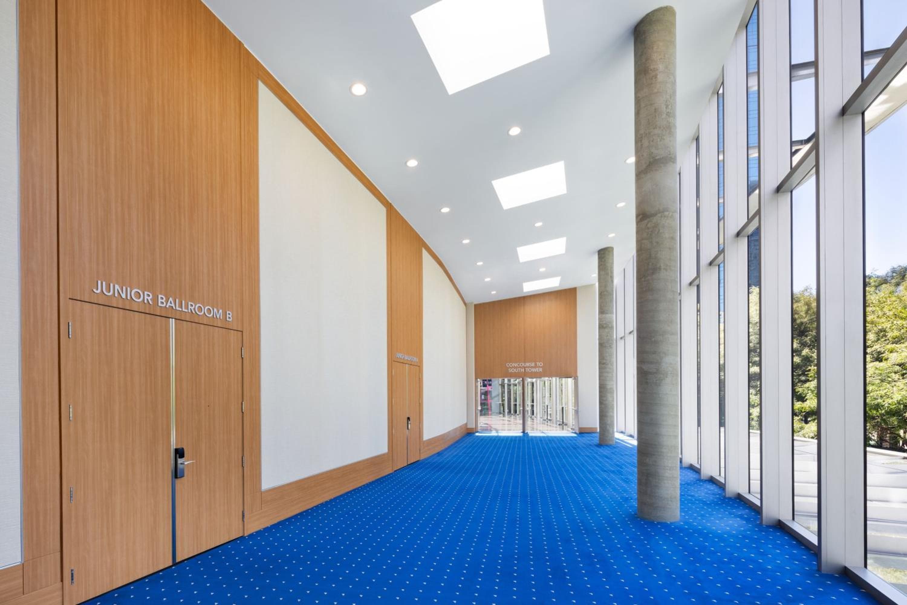 Sheraton Vancouver Wall Centre
