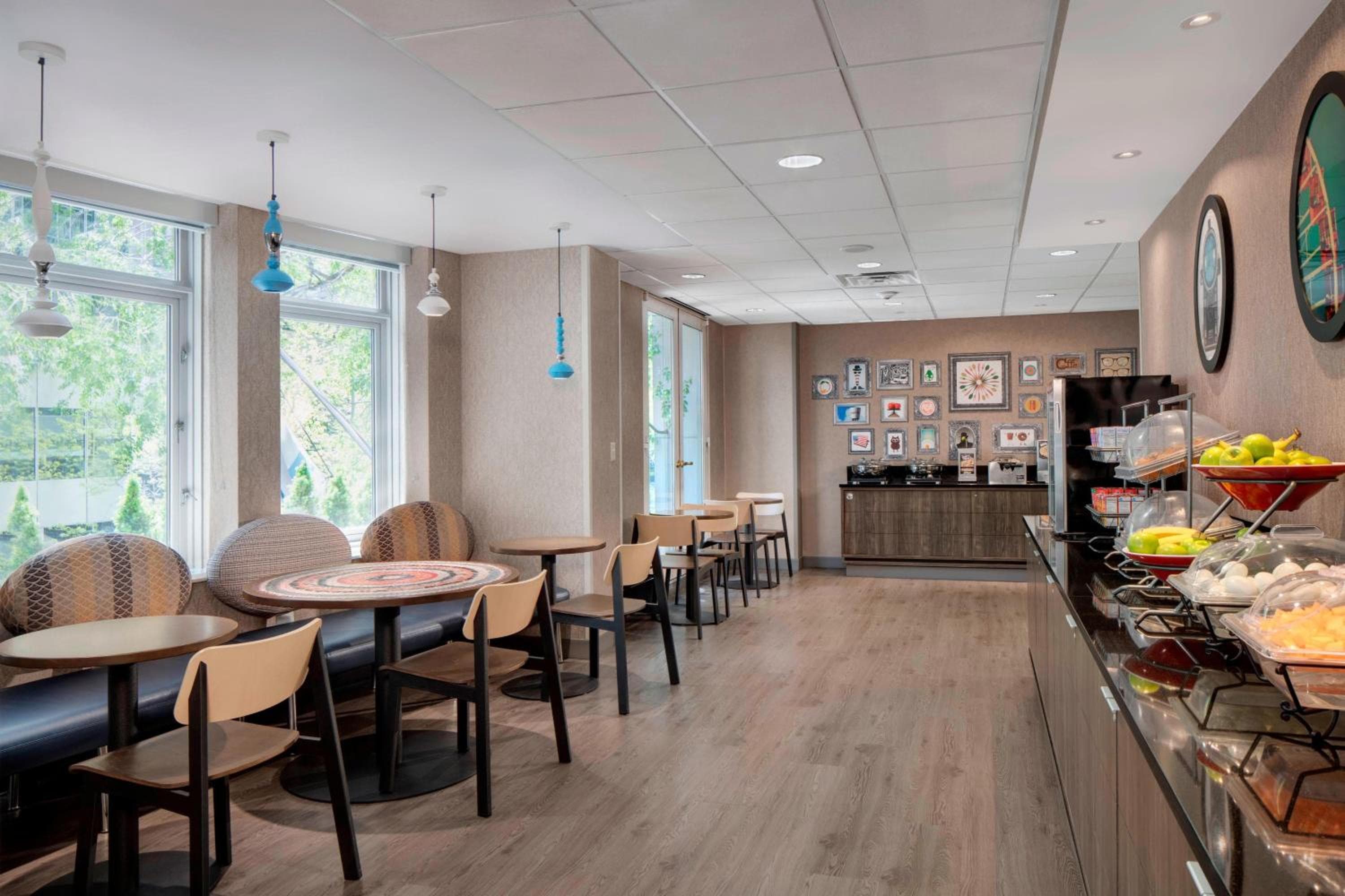 Fairfield Inn and Suites Chicago Downtown/ Magnificent Mile