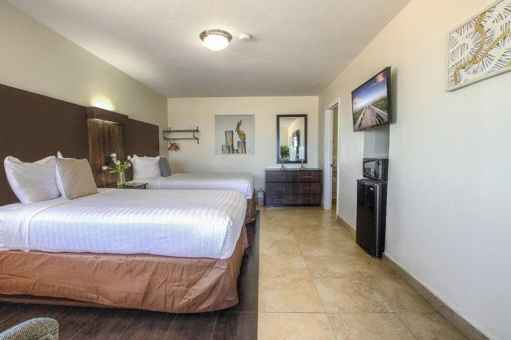 1BR Scenic Beachfront Retreat*104*