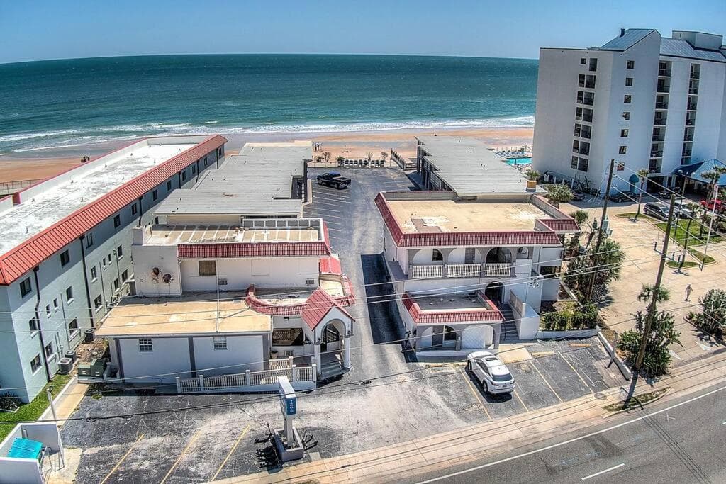 *Shorefront 1kingbed Pvt Studio*107*