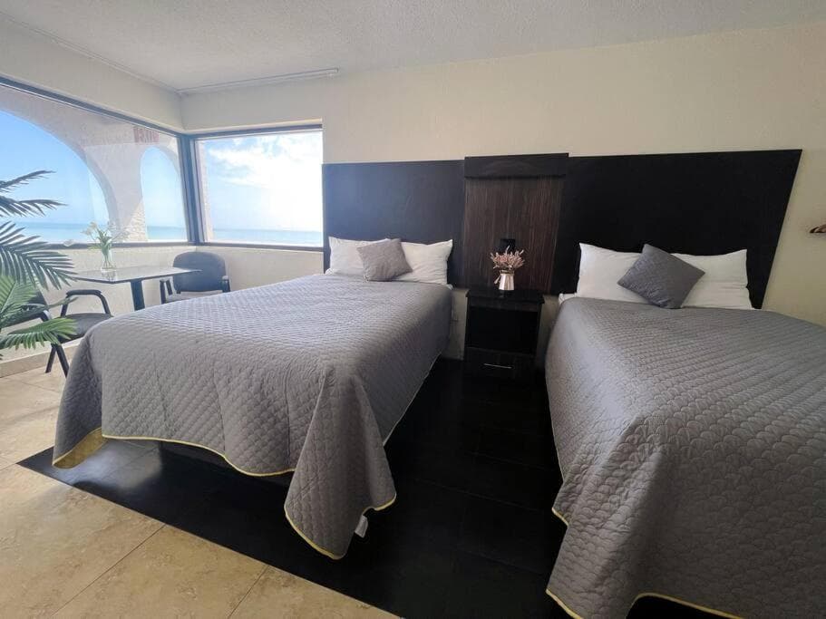 2bed Apartment w/full kitchen*Tv*109