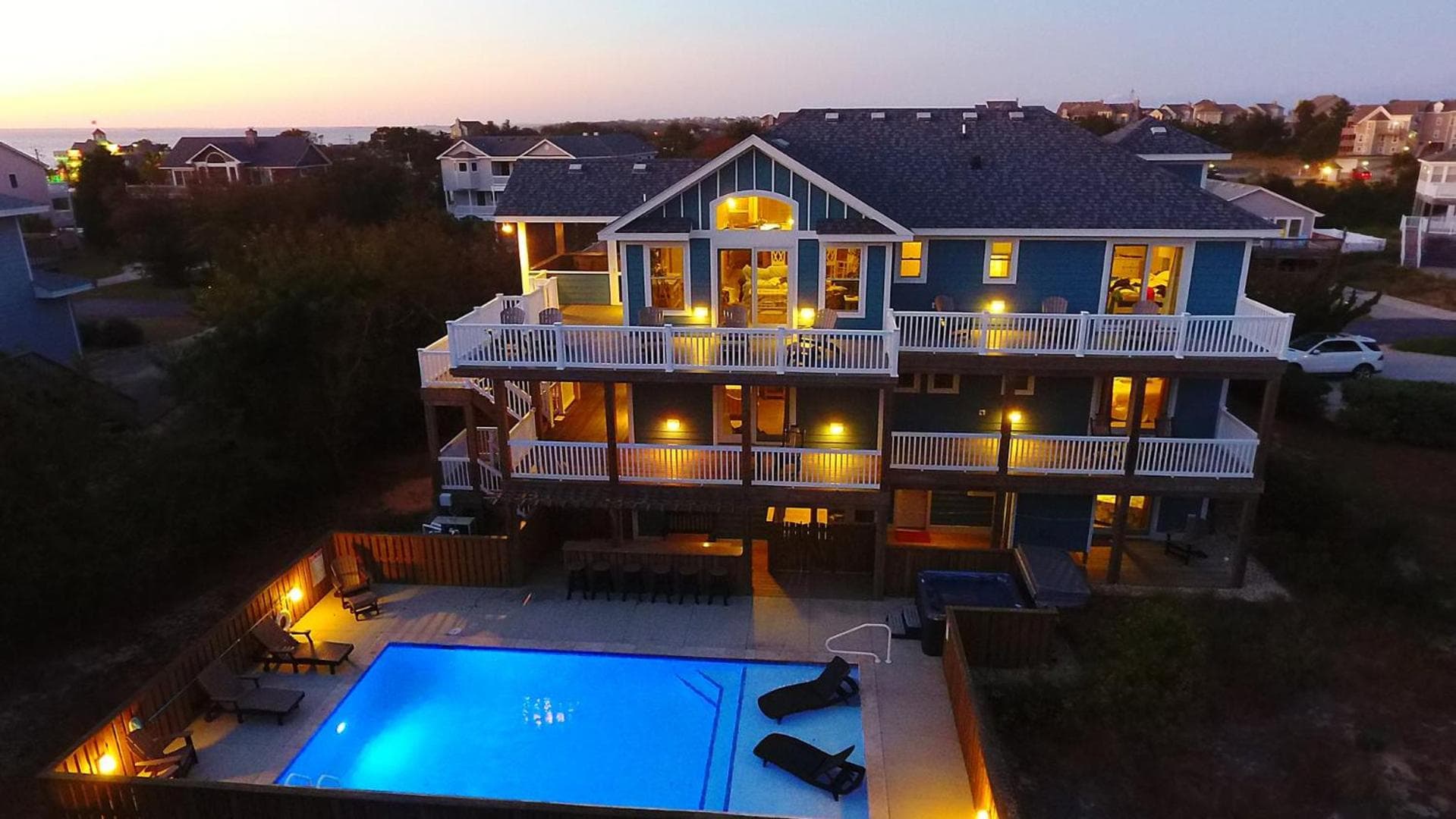 Oceanside, Private Pool, Rec Room, Poolside Bar, DB2, Latitude Adjustment