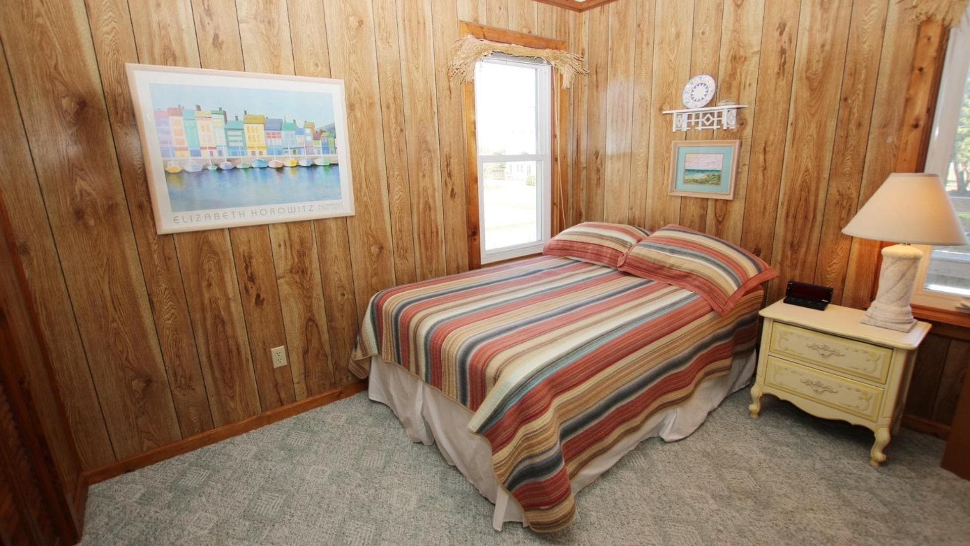 Oceanside, Friday to Friday, Sun Decks, Close to shopping, KD22, Summer Reflections