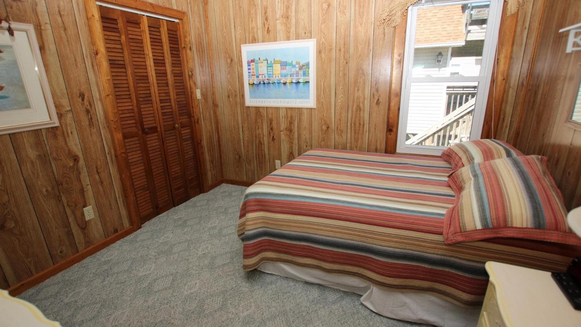 Oceanside, Friday to Friday, Sun Decks, Close to shopping, KD22, Summer Reflections