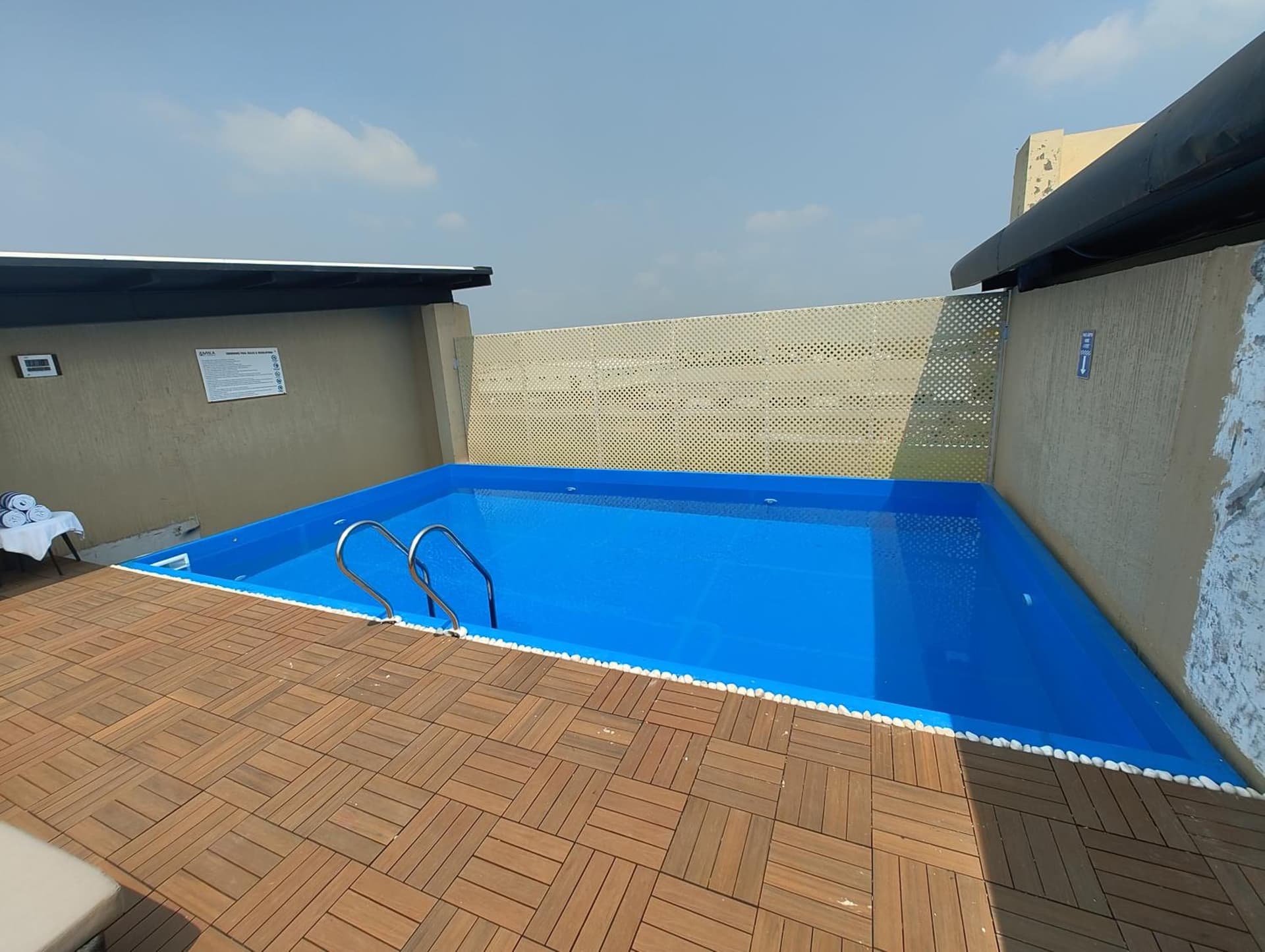 Amika Hotel,Madurai - Near Airport