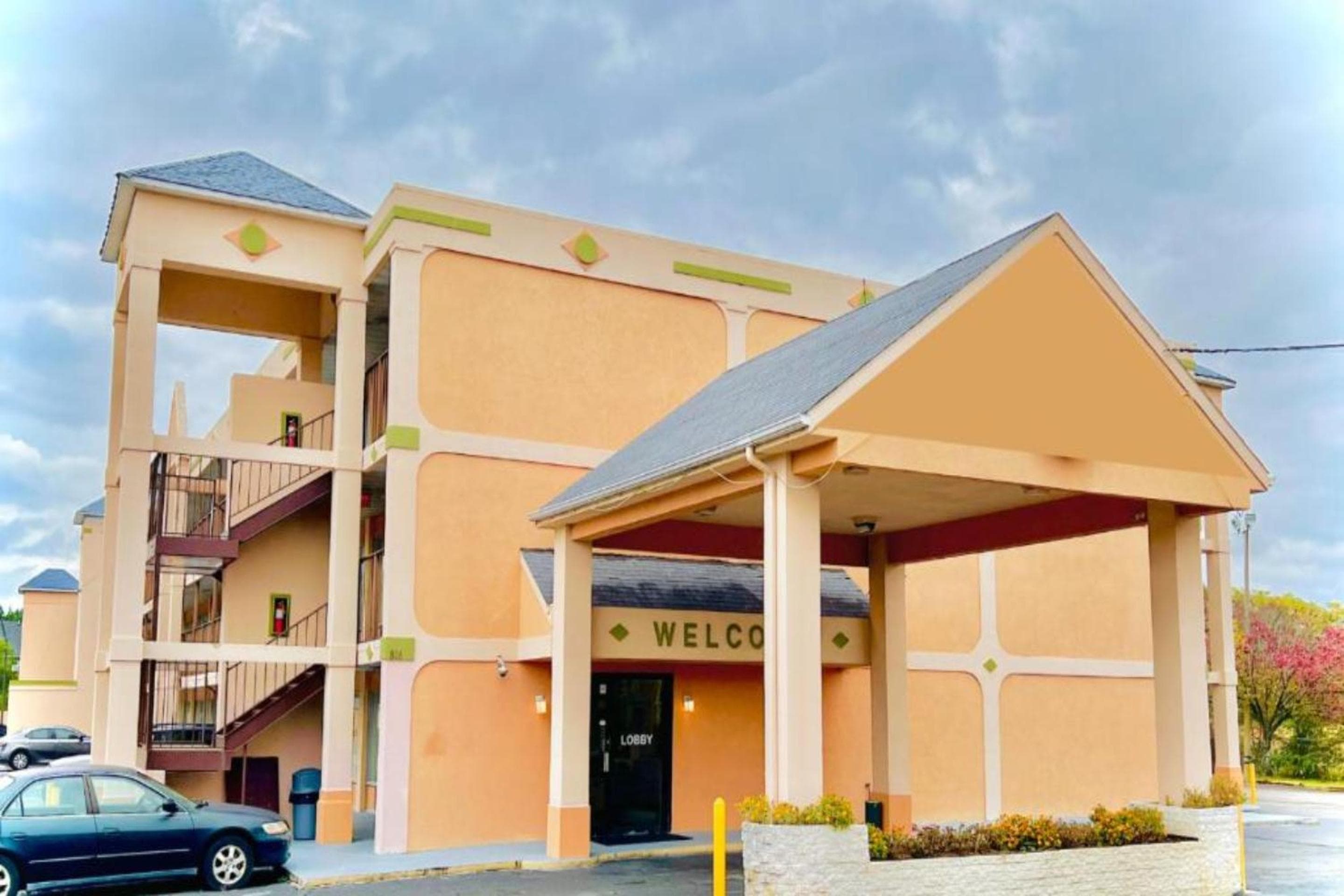 Ashland Studio Inn Richmond North near Kings Dominion -Listing Partner