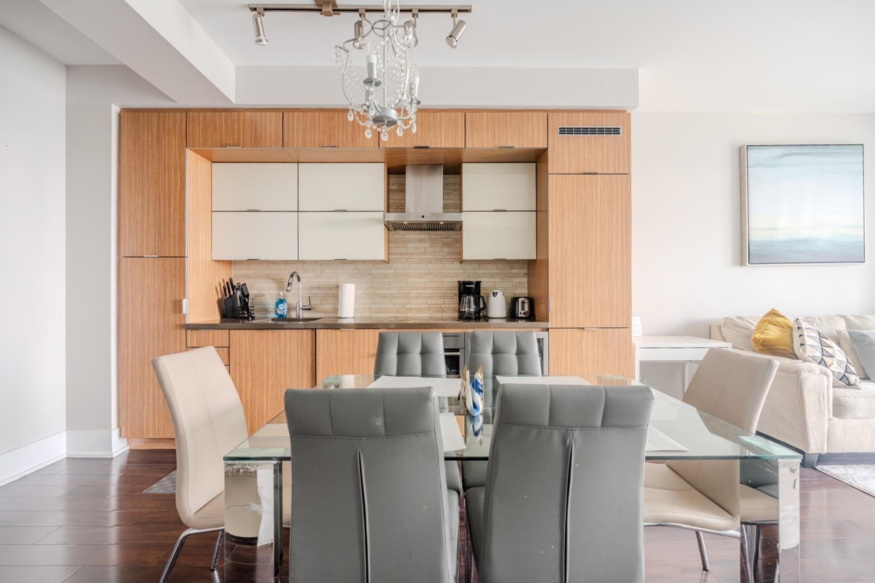 GLOBALSTAY Modern Downtown Apartment