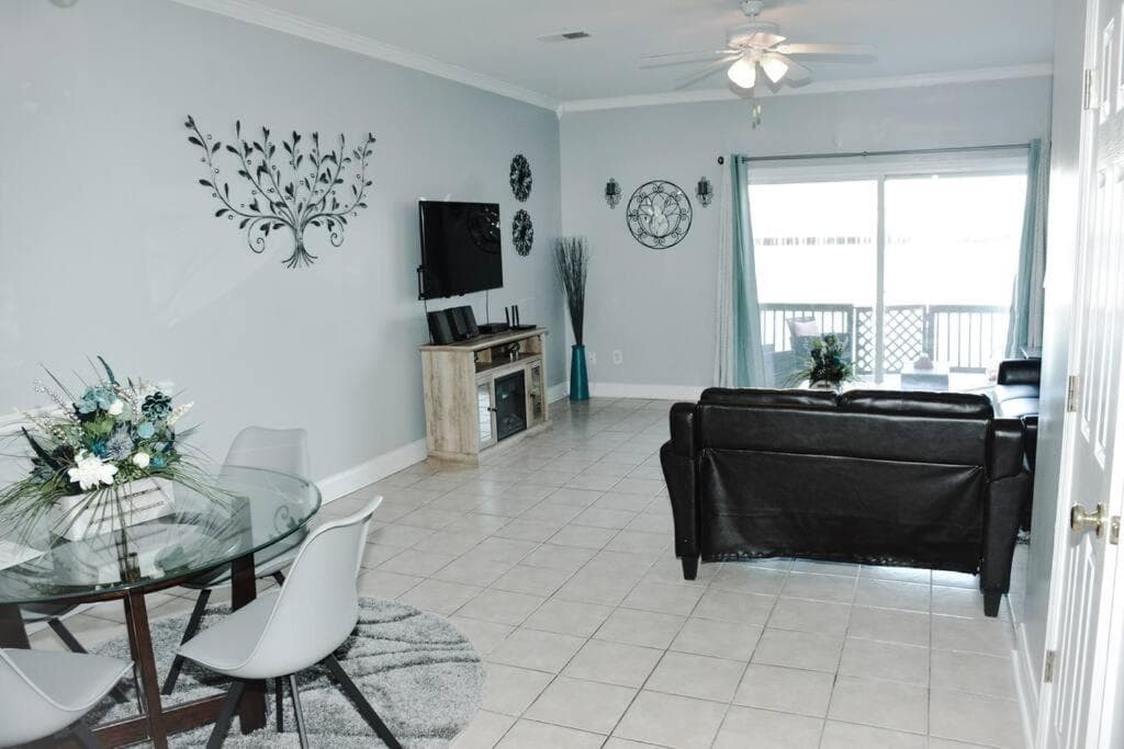 Scenic Carolina Waterfront Rentals - Arco