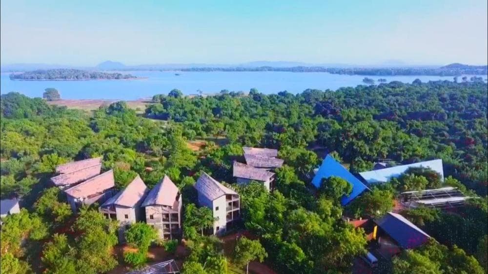 Aswadduma Hotel