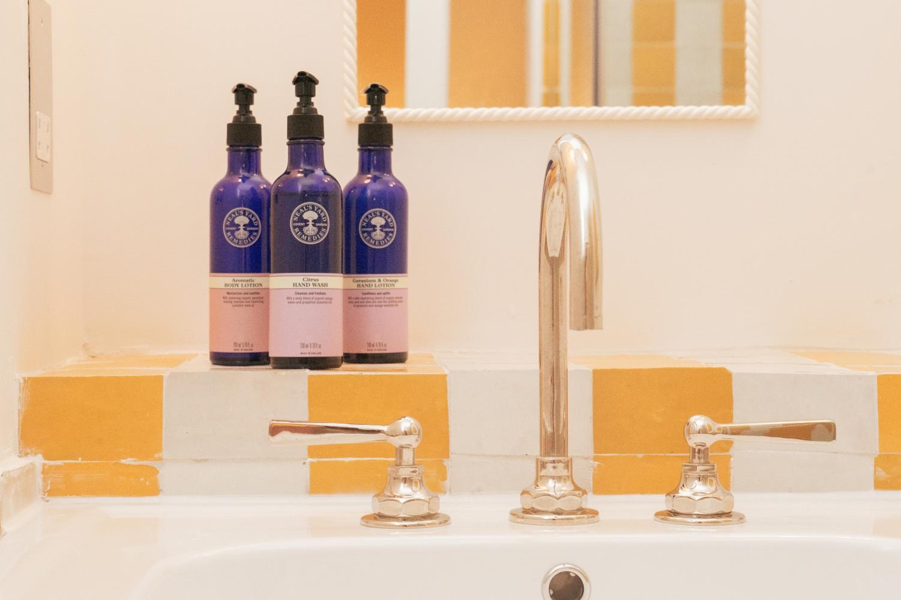 Magda Boutique Rooms