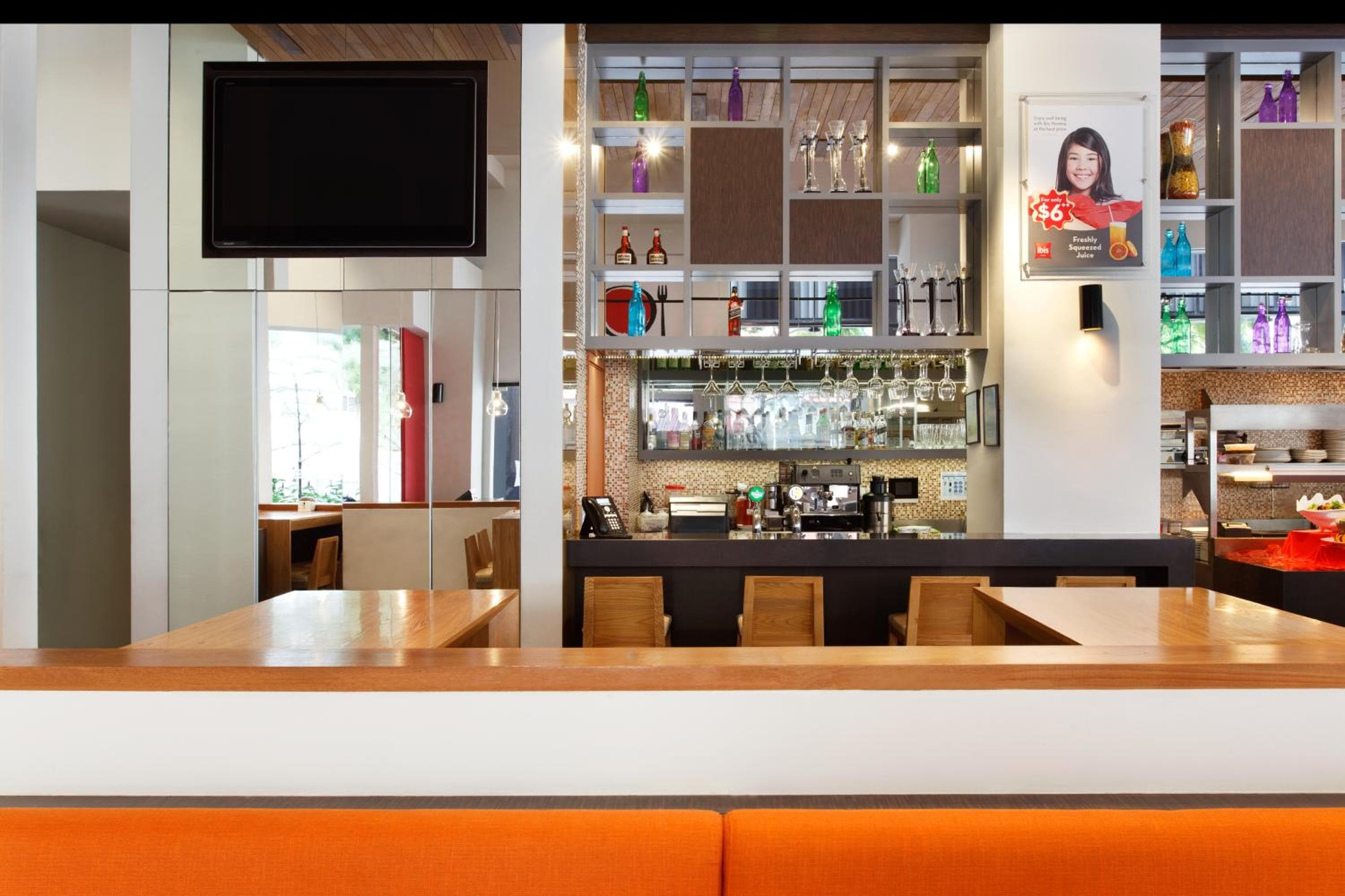 Ibis Singapore Novena