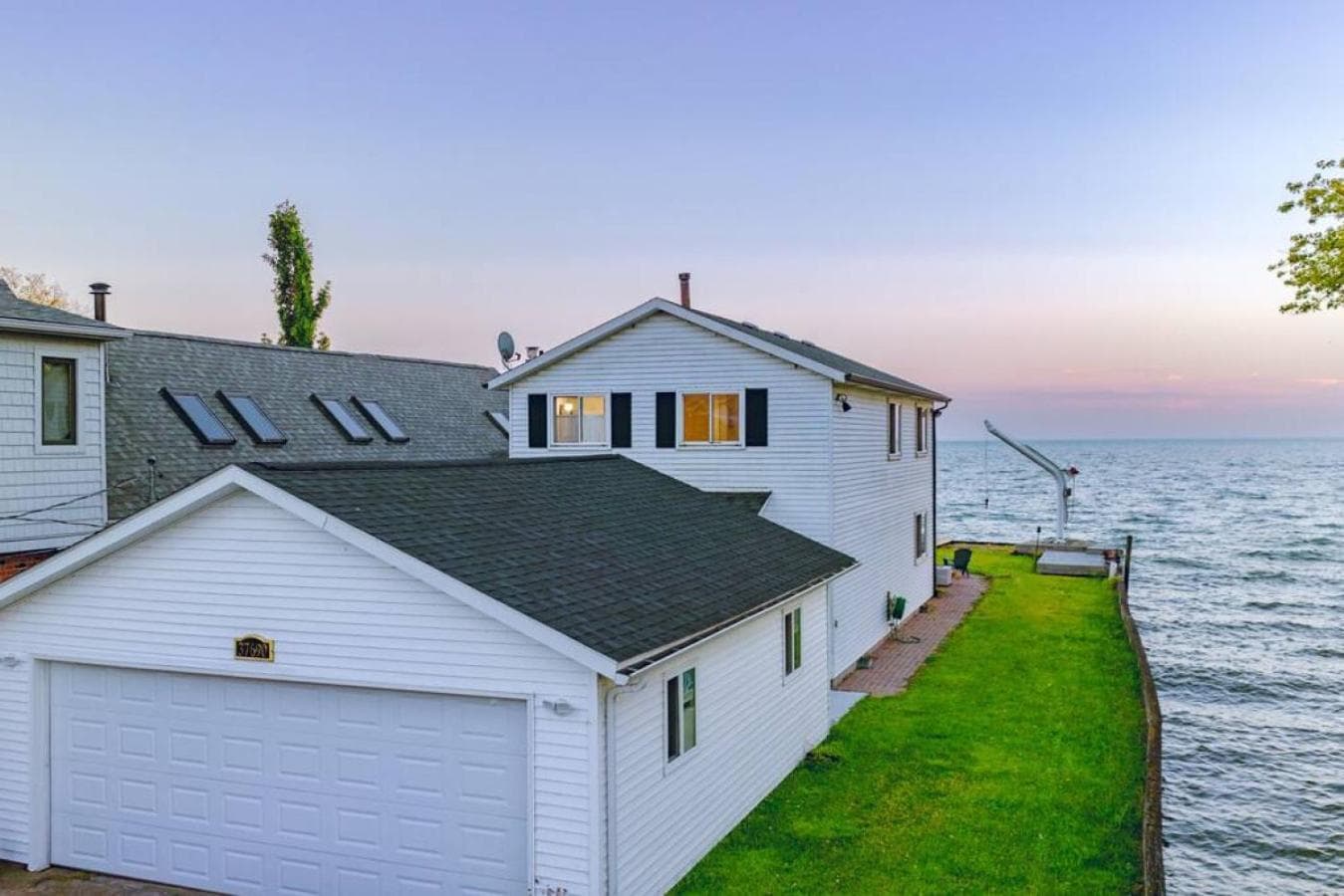 Enjoy Our Lakefront Paradise