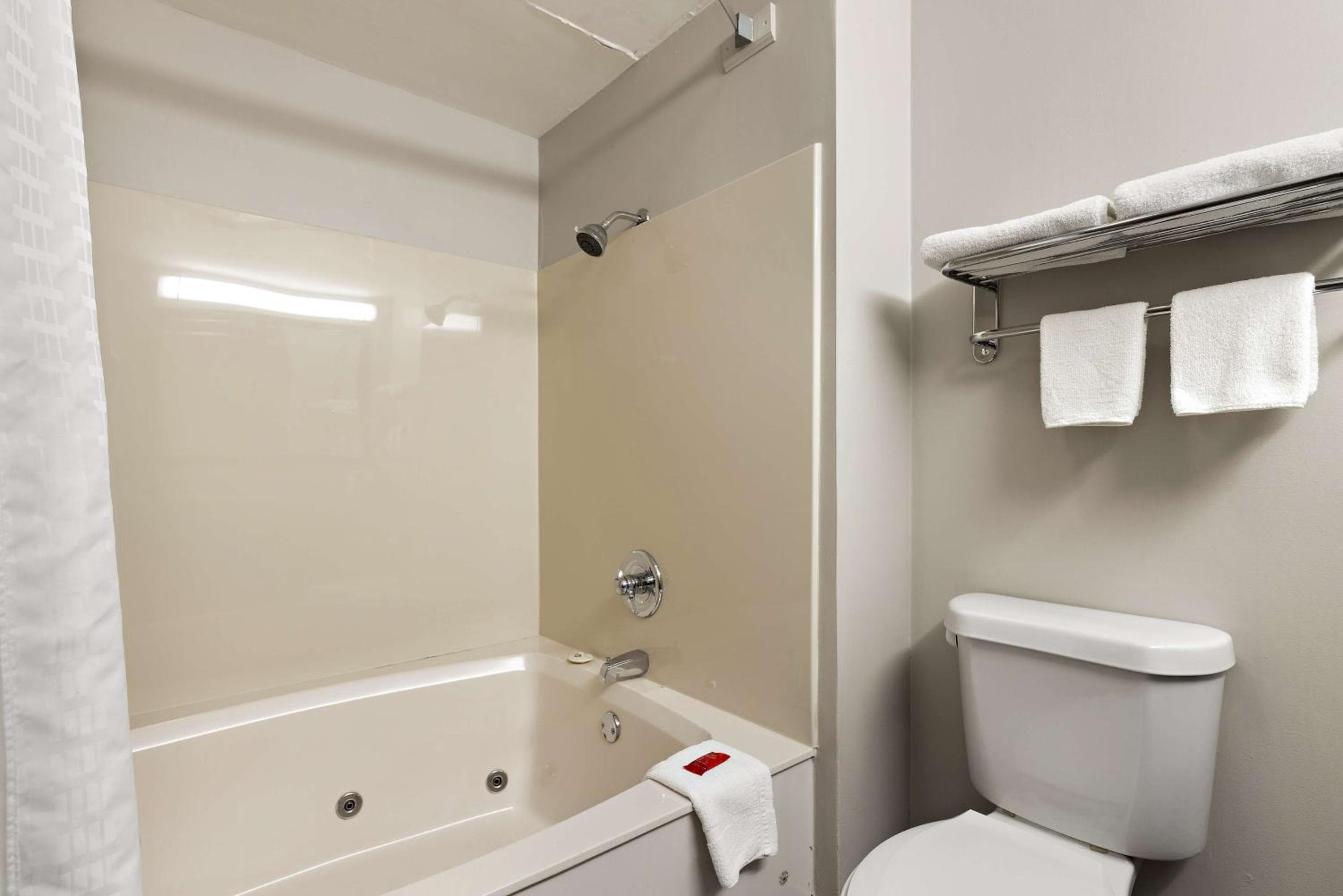SureStay Plus Hotel by Best Western Tulsa East
