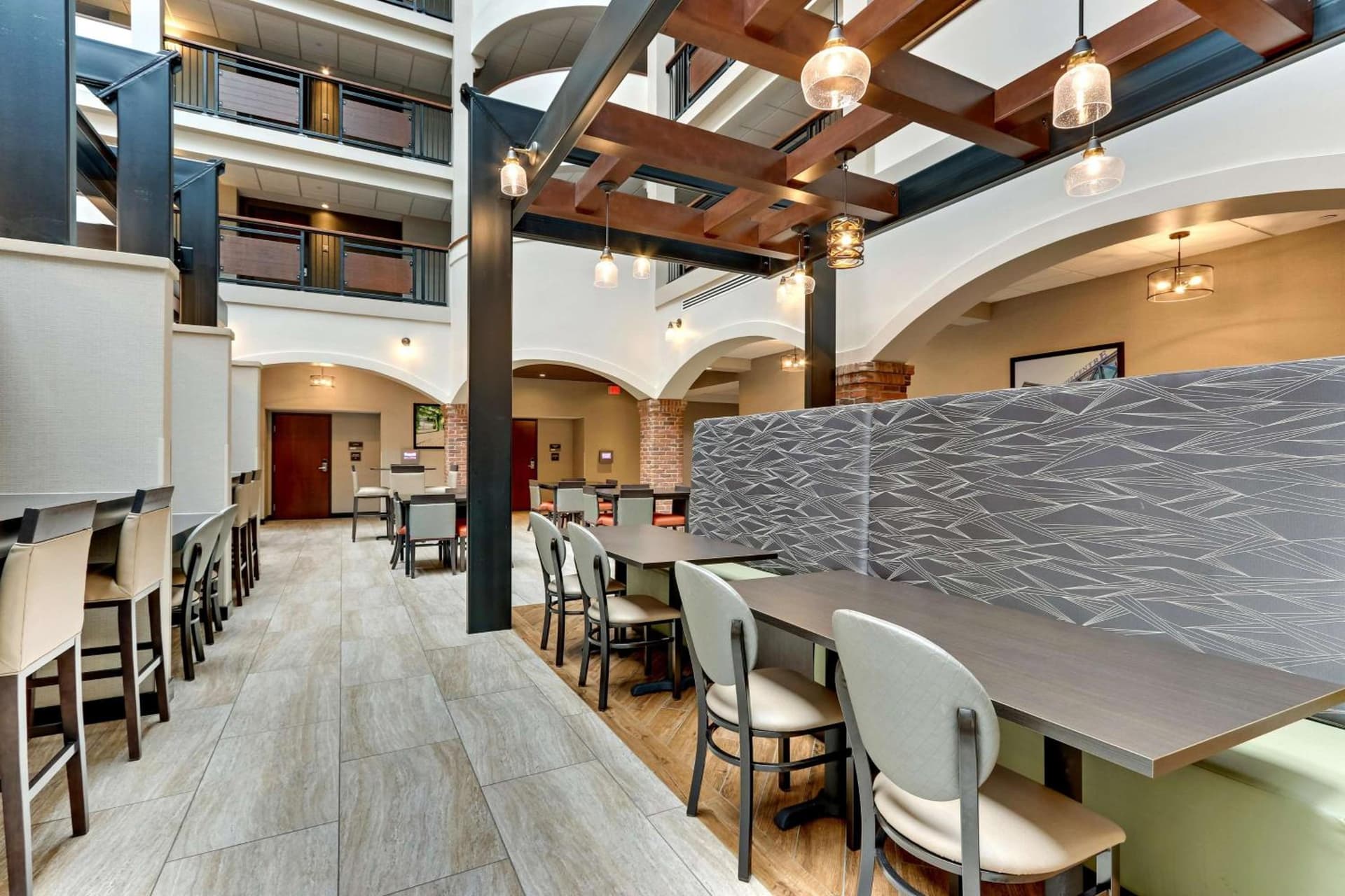 Drury Plaza Hotel St. Paul Downtown