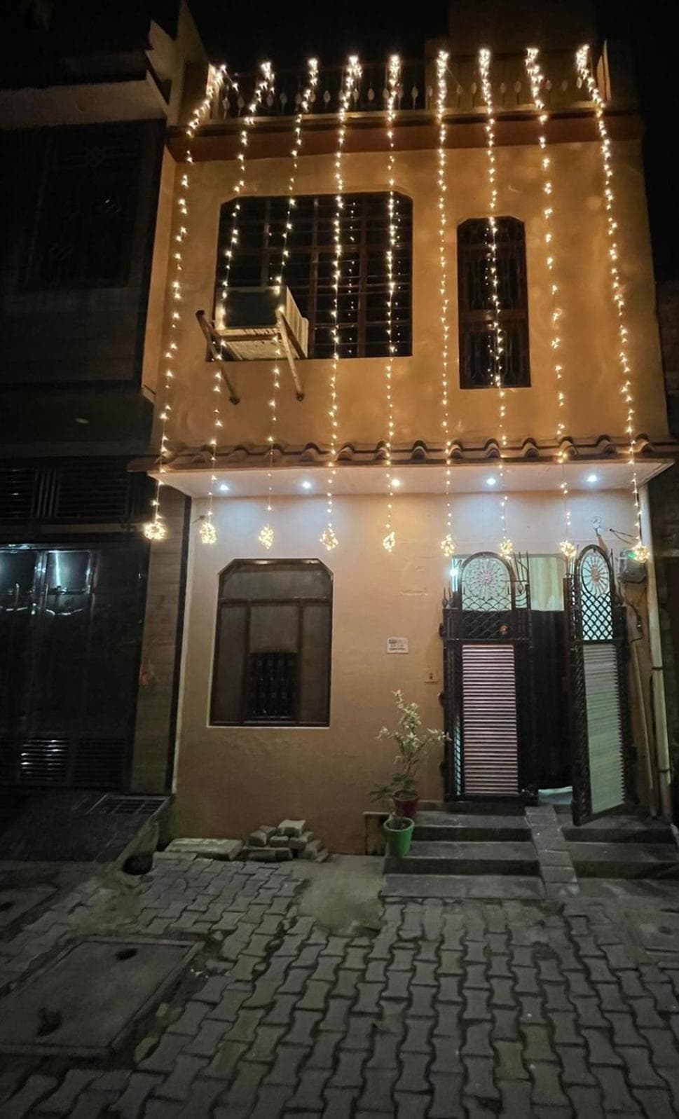 Rukmani Home Stay