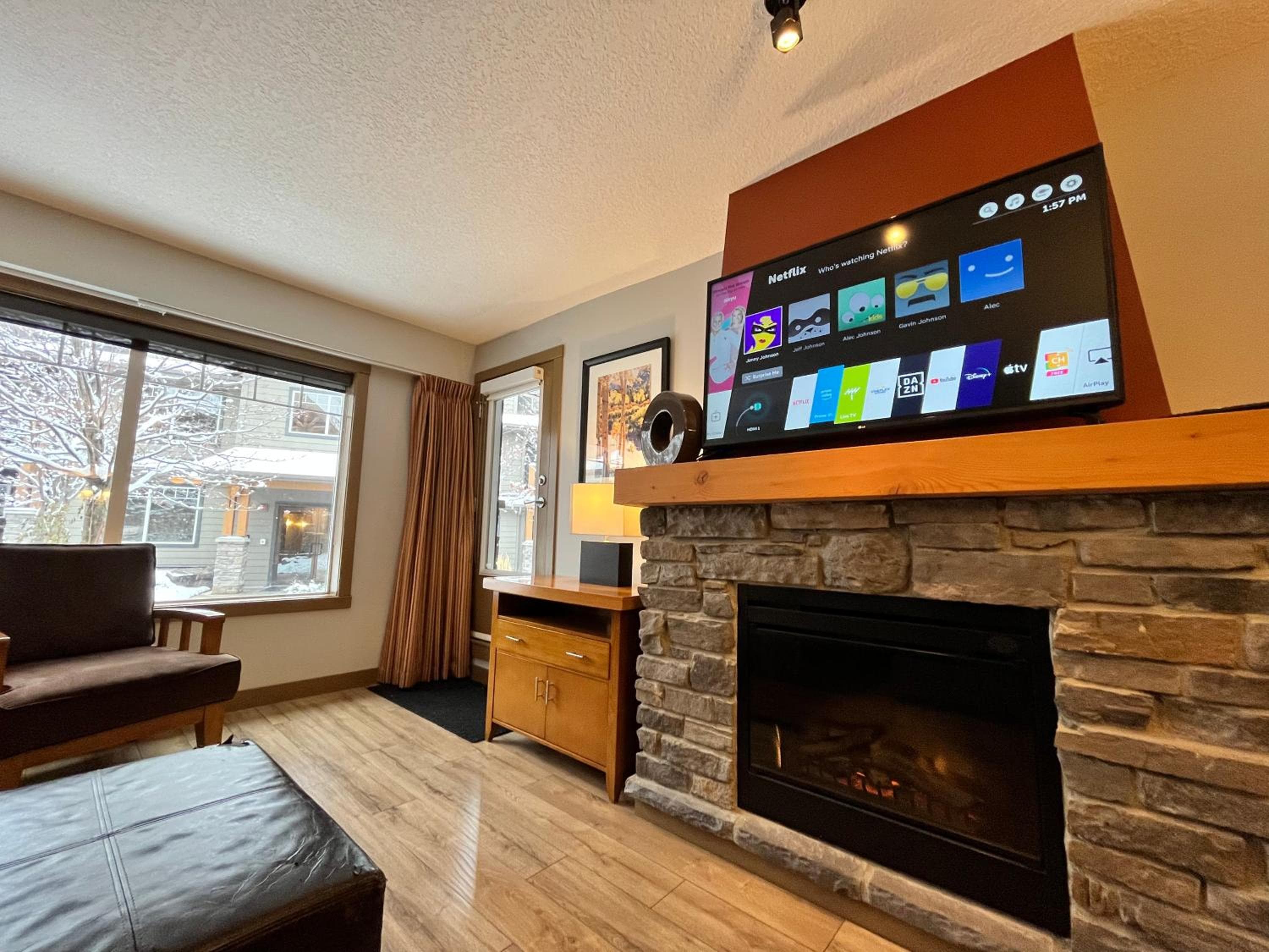 Perfect family 2-bed Condo with hot tub
