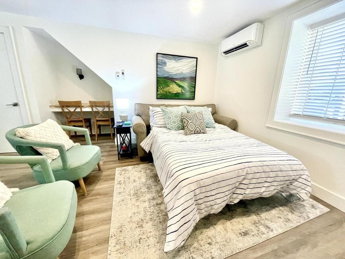 "Bike" at Hills Meaford, Pet Friendly, Ground Floor Suite
