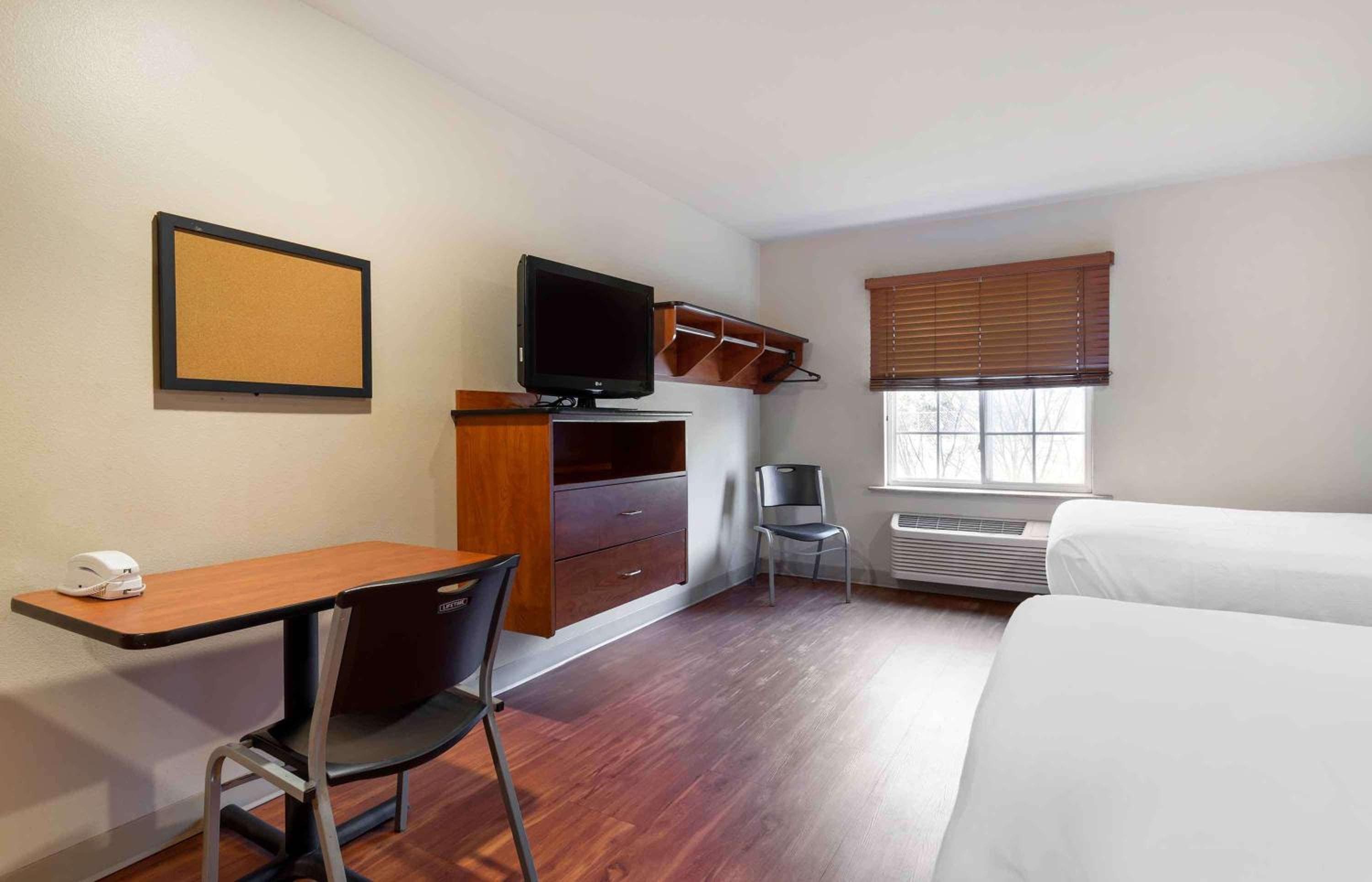Extended Stay America Select Suites - Atlanta - Alpharetta