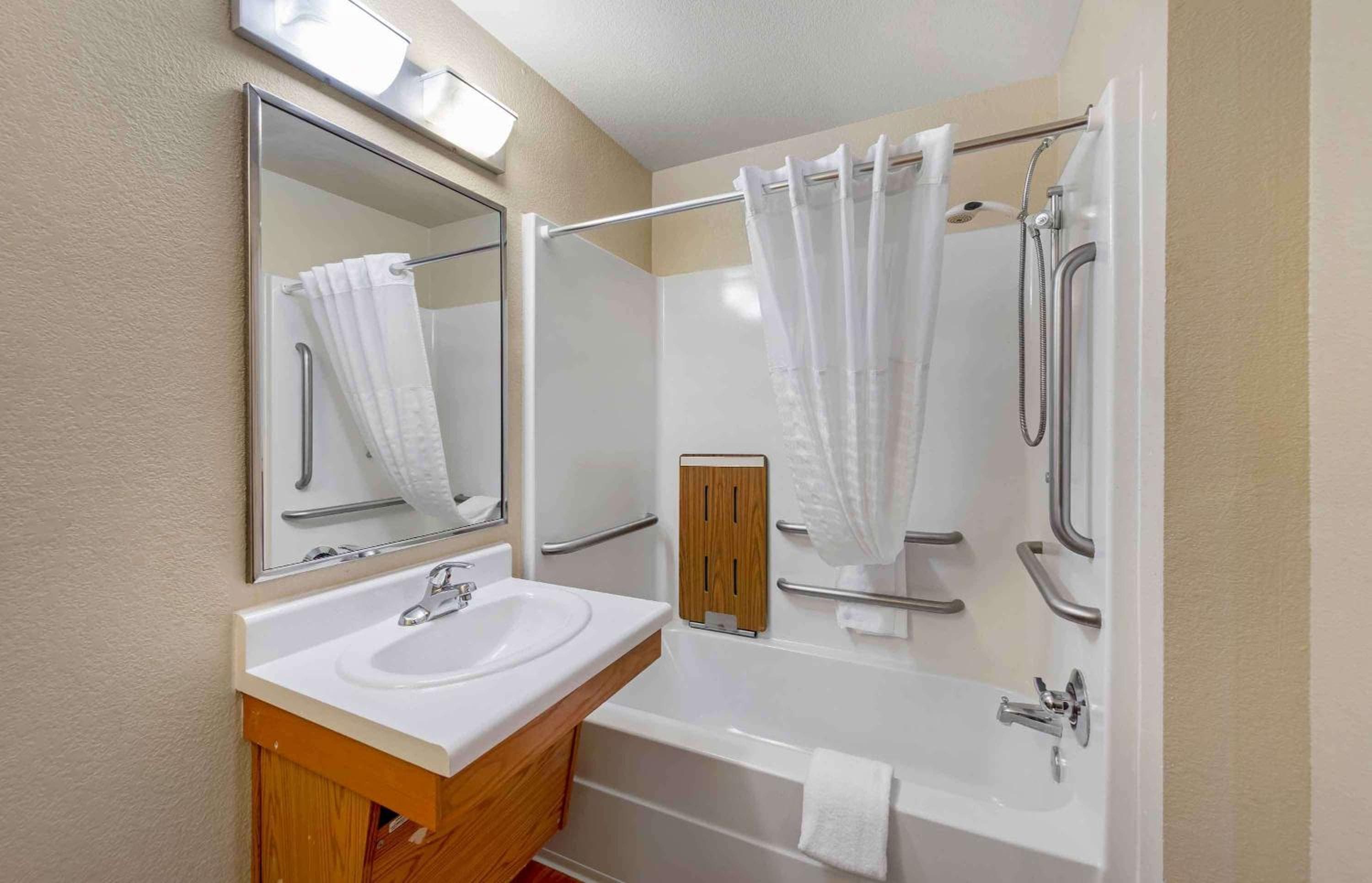 Extended Stay America Select Suites - Atlanta - Chamblee