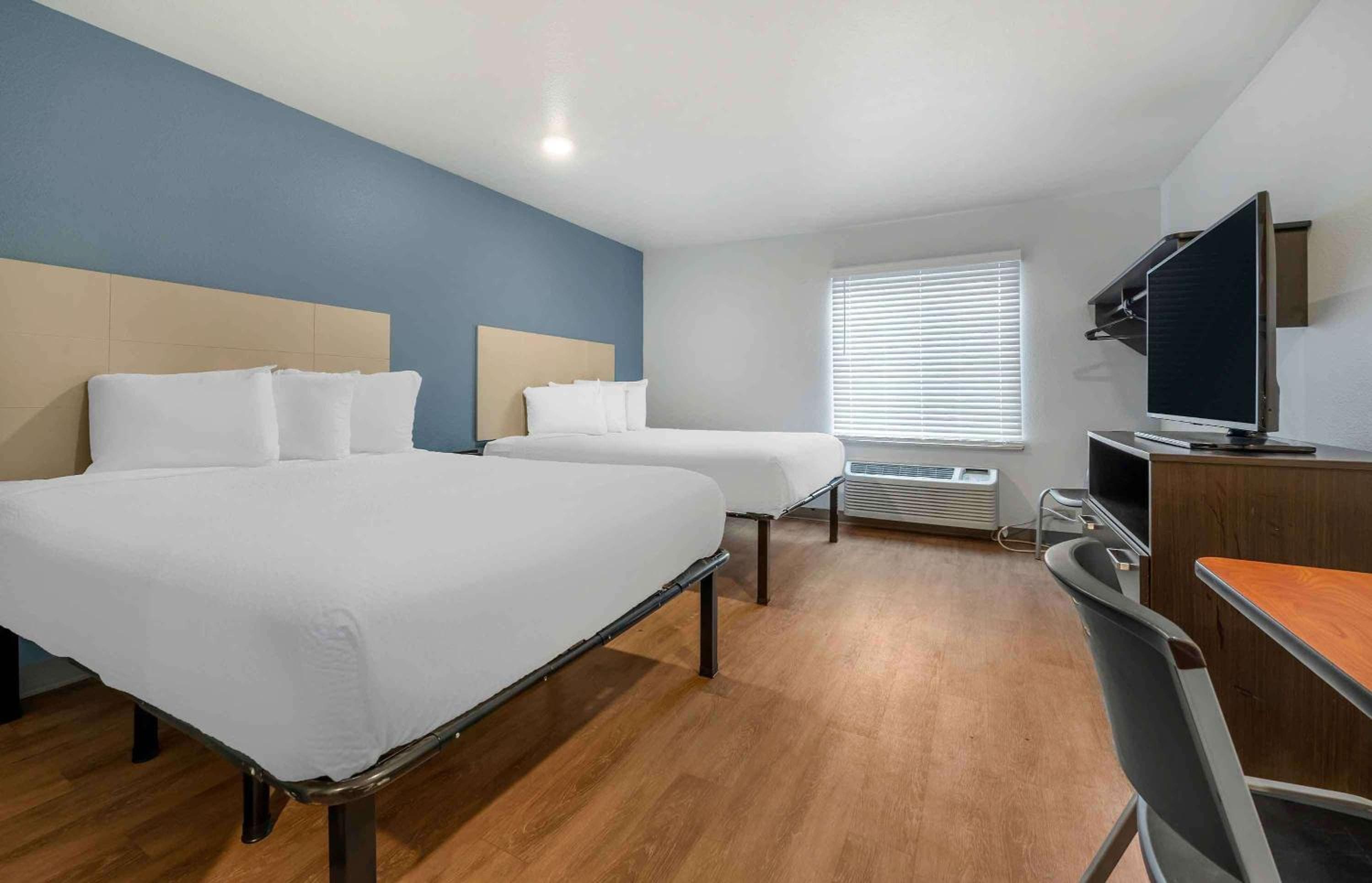 Extended Stay America Select Suites - Indianapolis - West