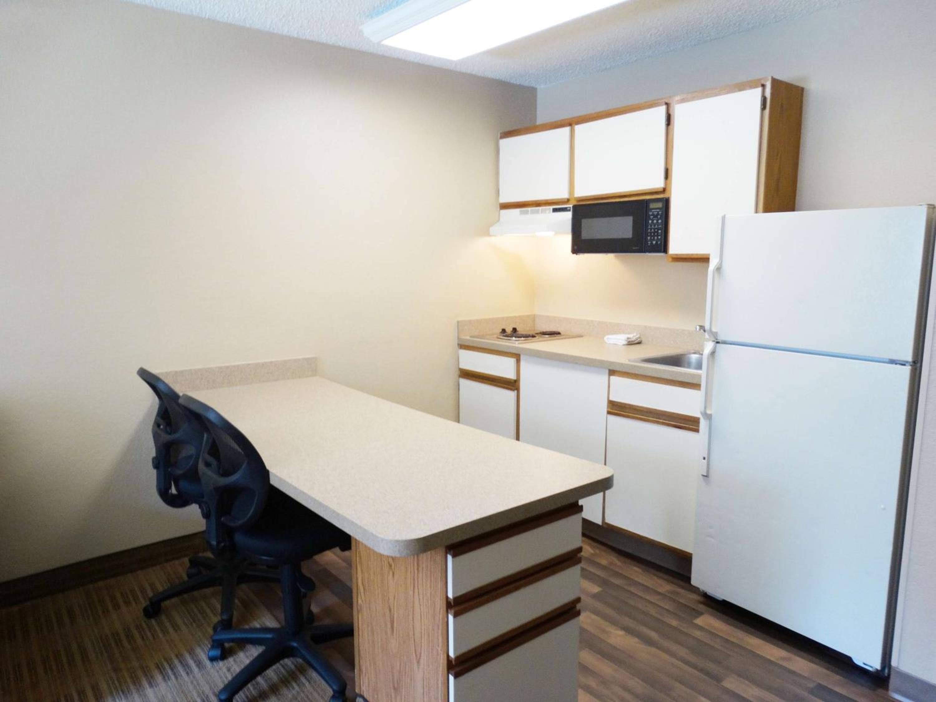 Studio 6 Corporate Extended Stay Philadelphia Malvern Swedesford Rd PA