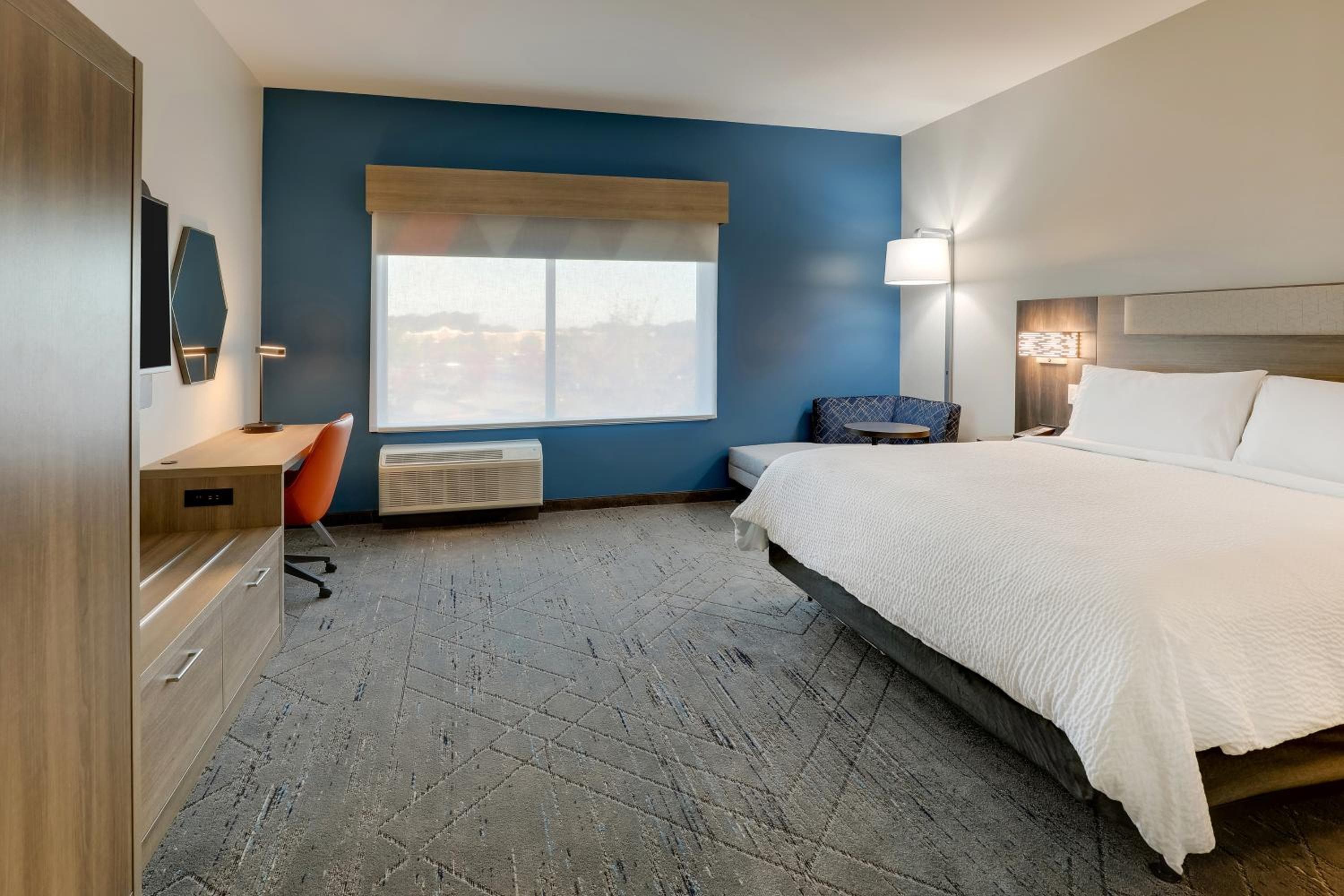 Holiday Inn Express Holly Springs - Raleigh Area by IHG