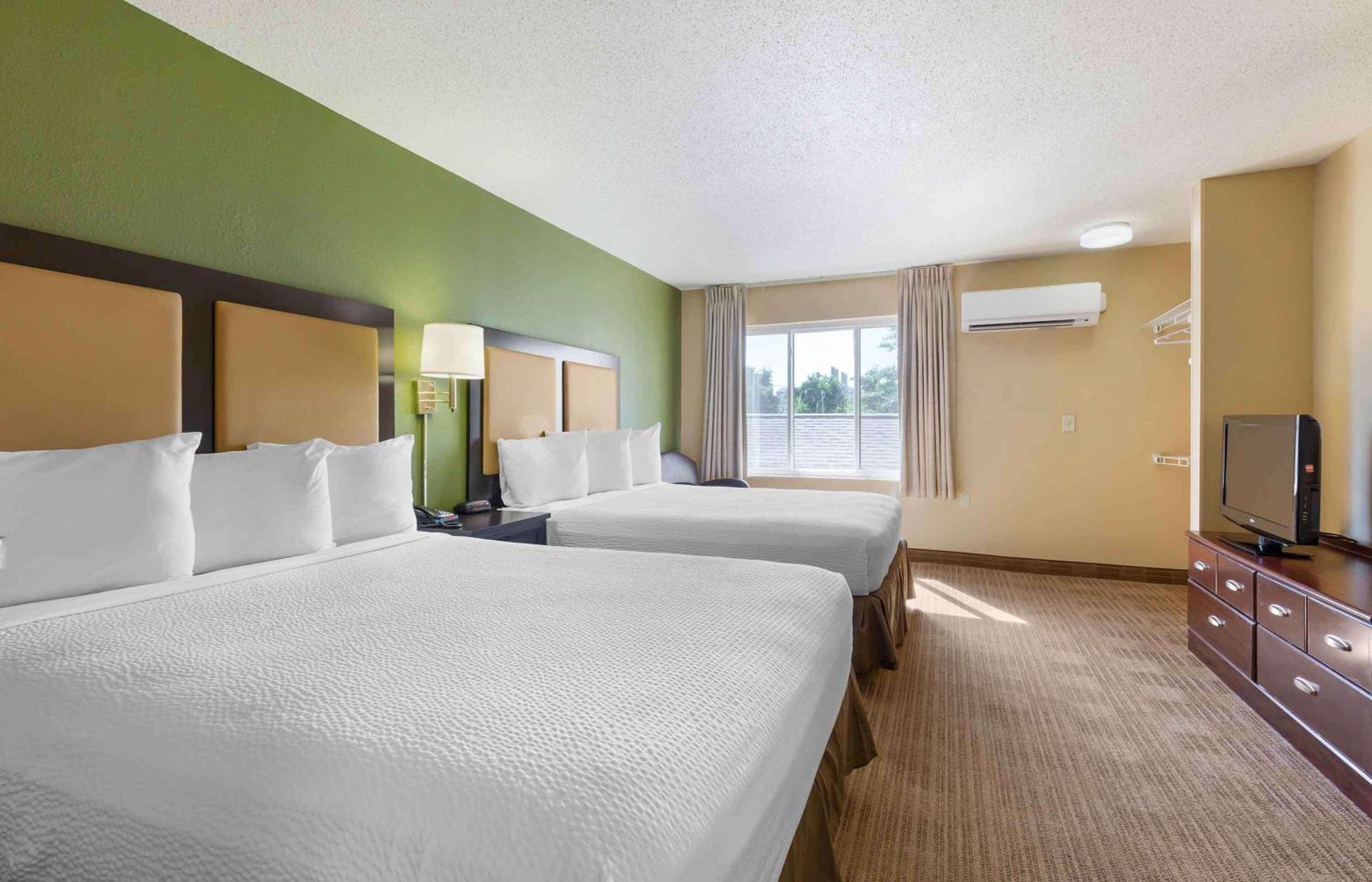 MainStay Suites Washington Dulles Airport