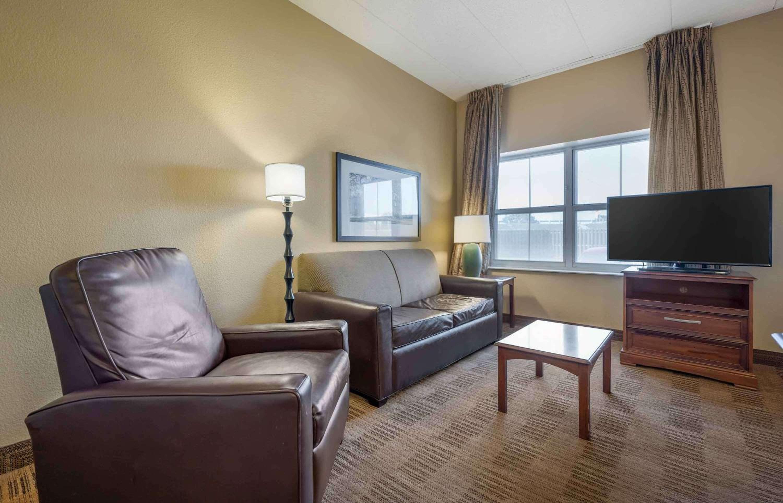 Extended Stay America Suites - Chicago - O'Hare - Allstate Arena