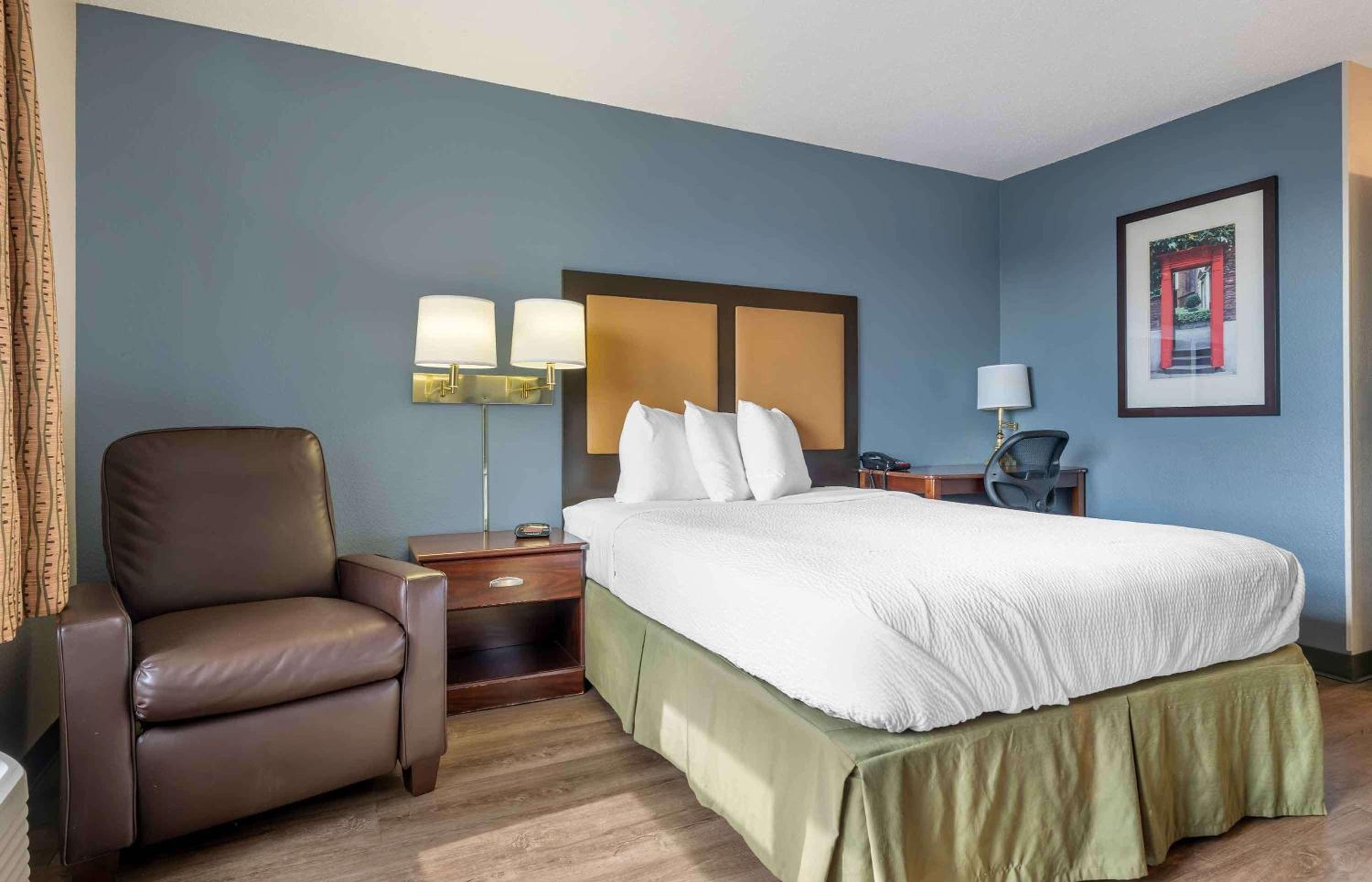 Extended Stay America Suites - Chicago - Romeoville - Bollingbrook