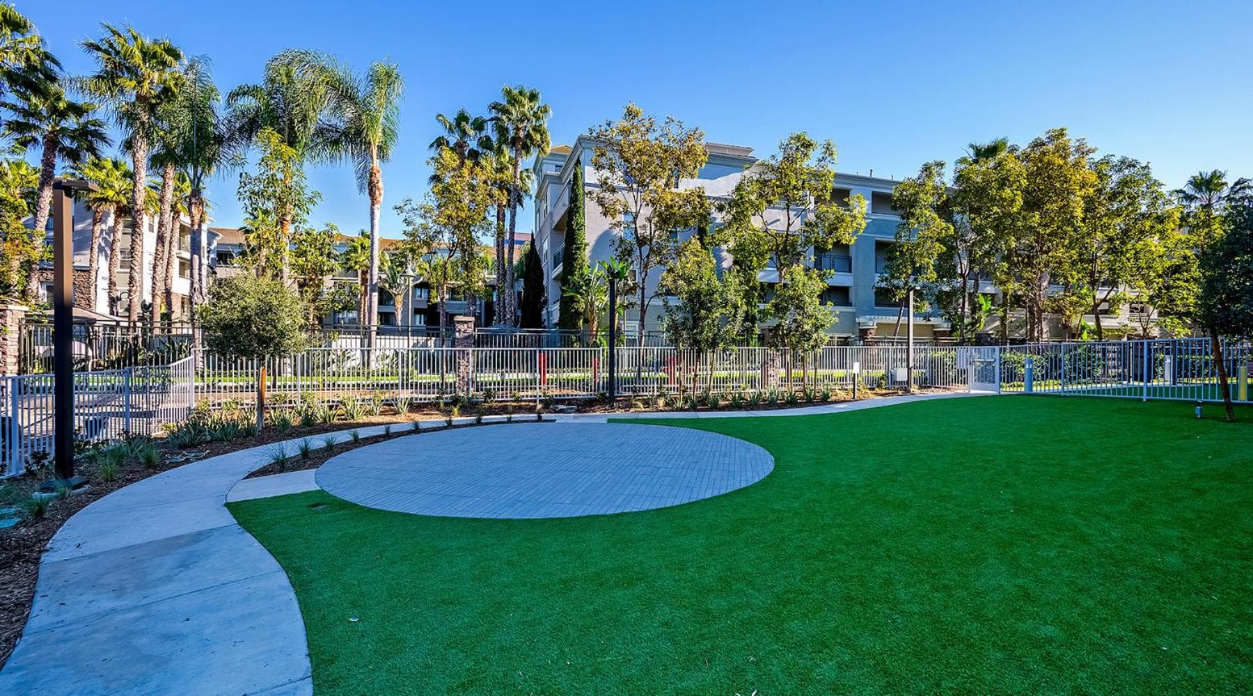 Global Luxury Suites Irvine