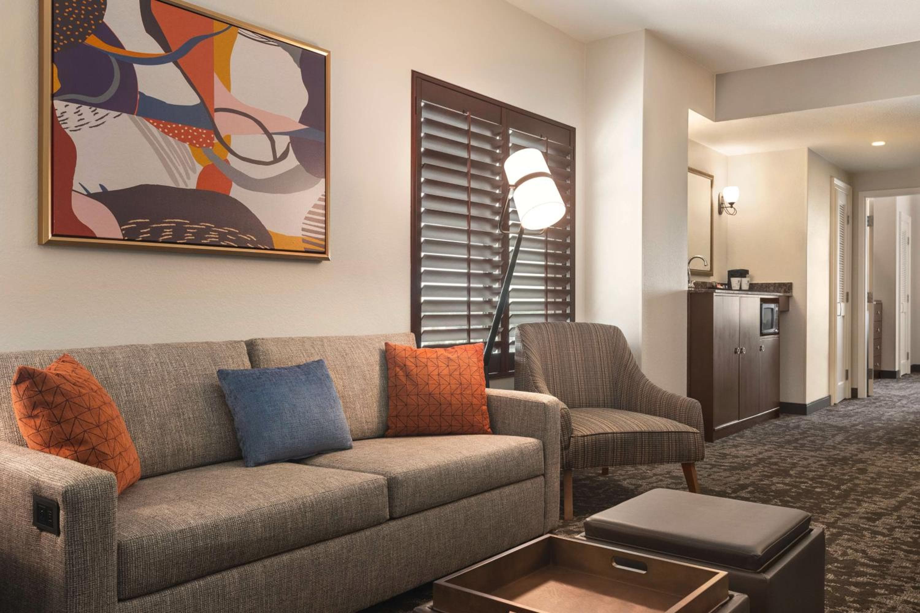Embassy Suites by Hilton Orlando Lake Buena Vista South