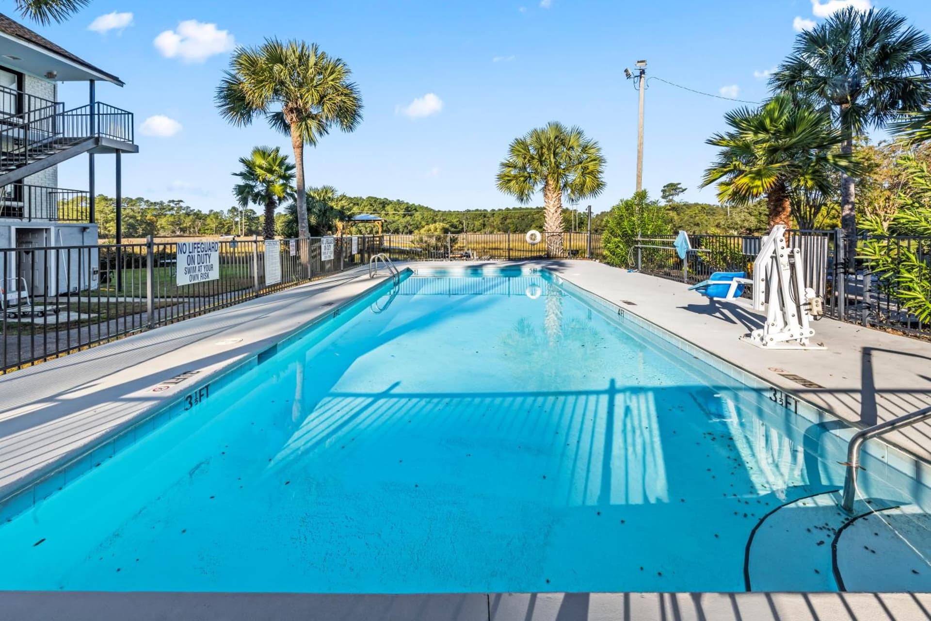 Charleston Creekside Inn