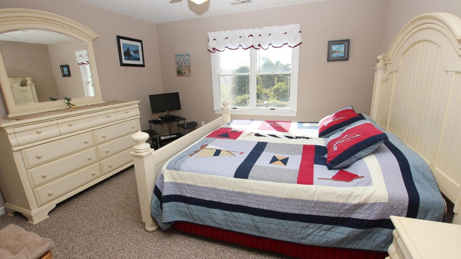 Oceanside, Priv Pool, H Tub, Rec Rm, PV2, Seaing Is Believing